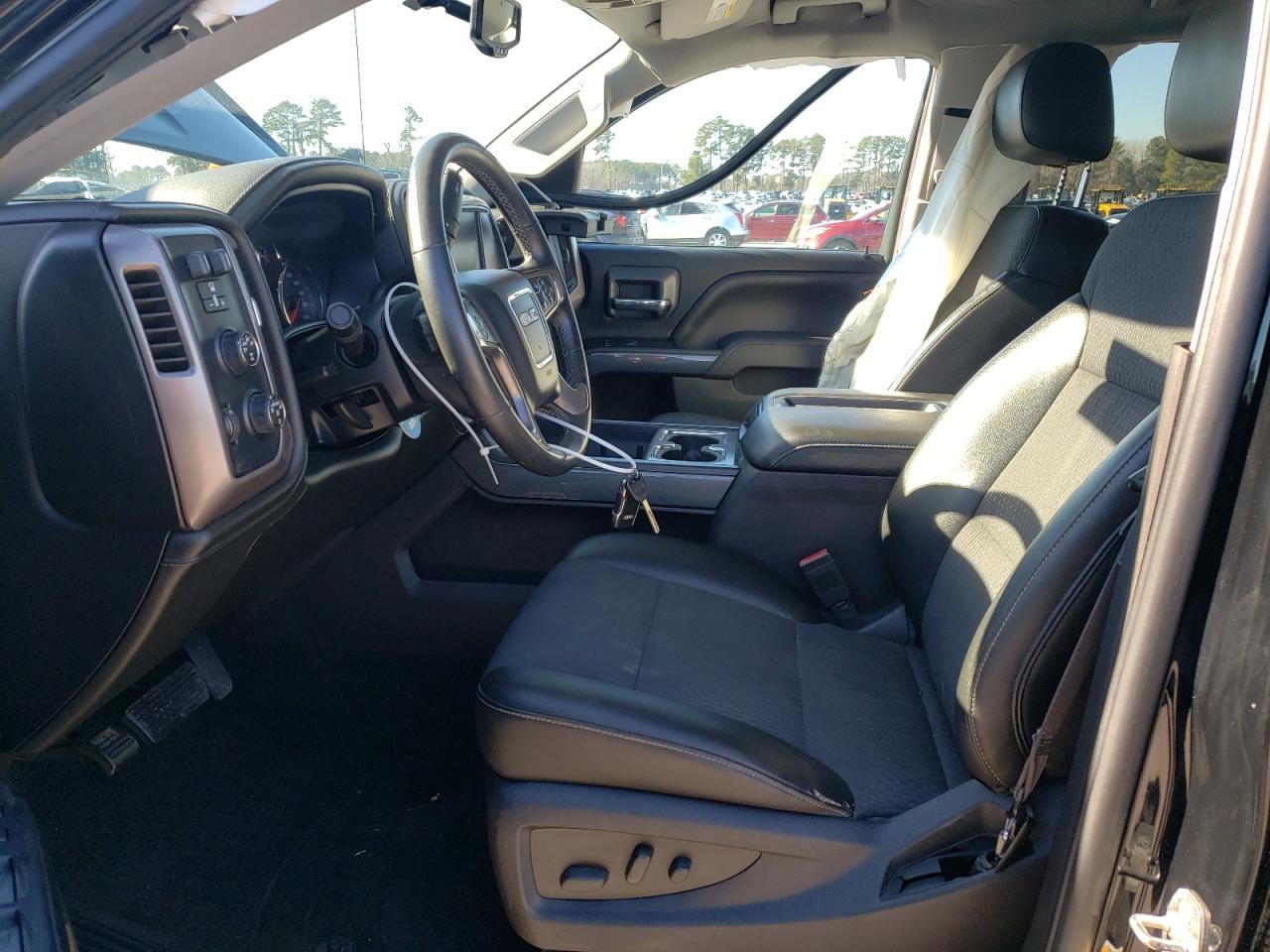 2015 GMC Sierra - Image 7