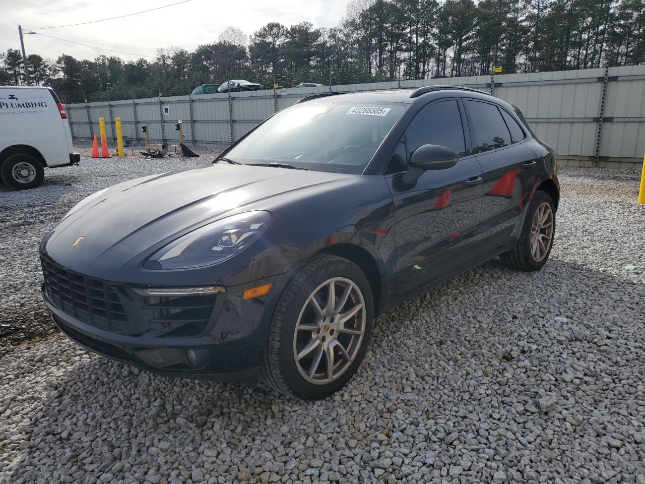 2017 Porsche Macan - Image 1