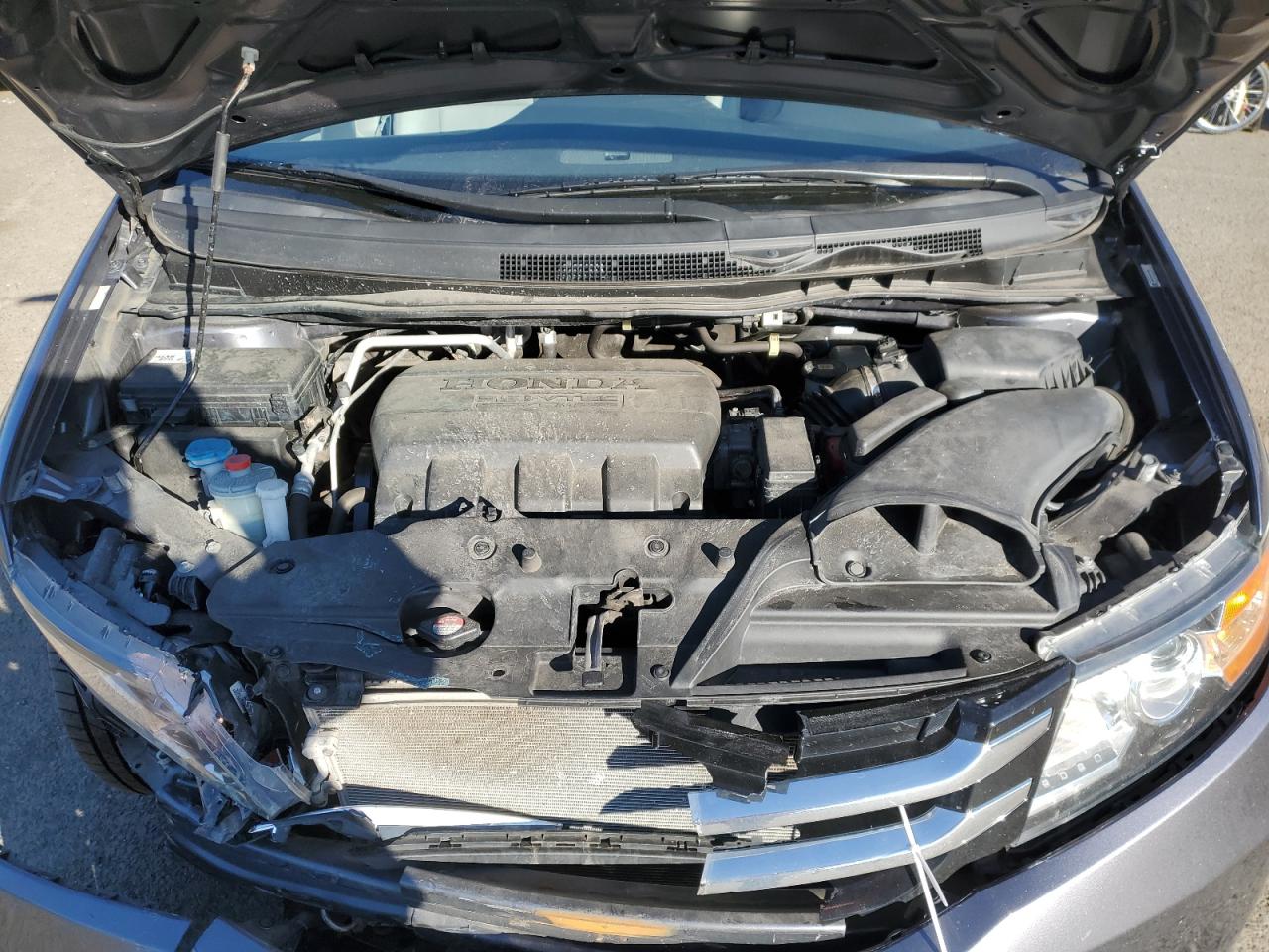 2014 Honda Odyssey - Image 13