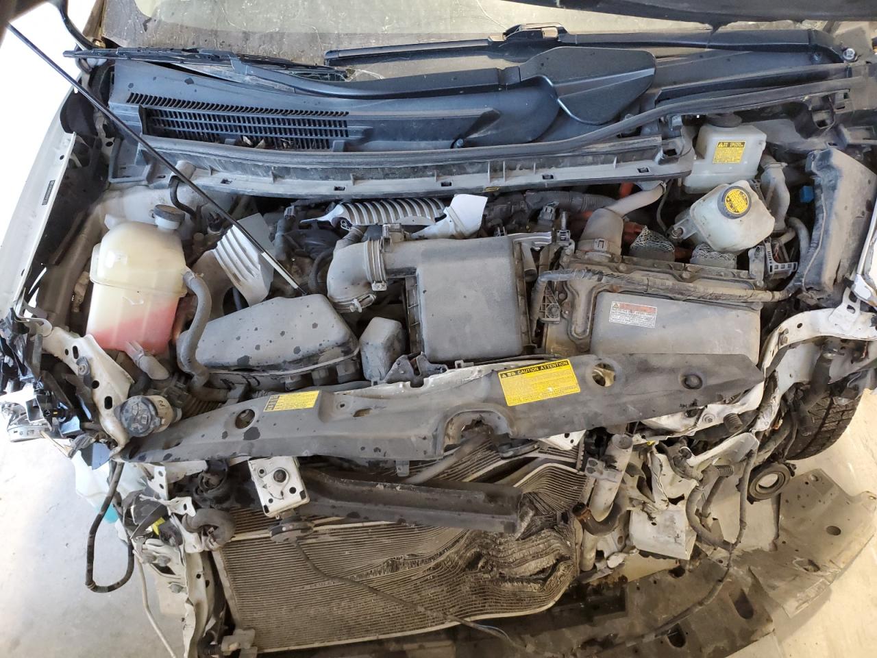 2010 Toyota Prius - Image 12