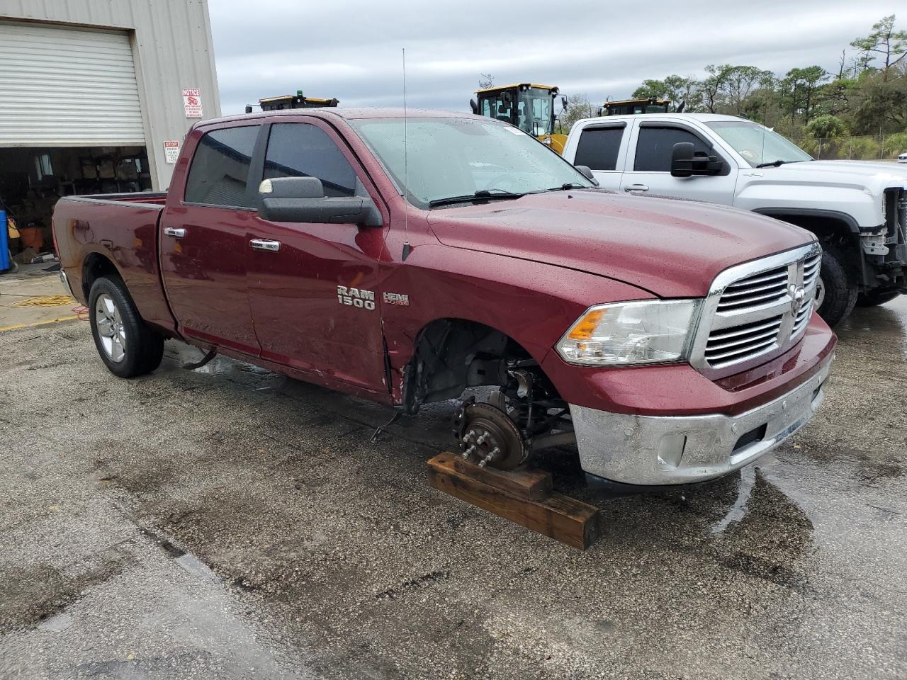 2016 RAM 1500 - Image 4