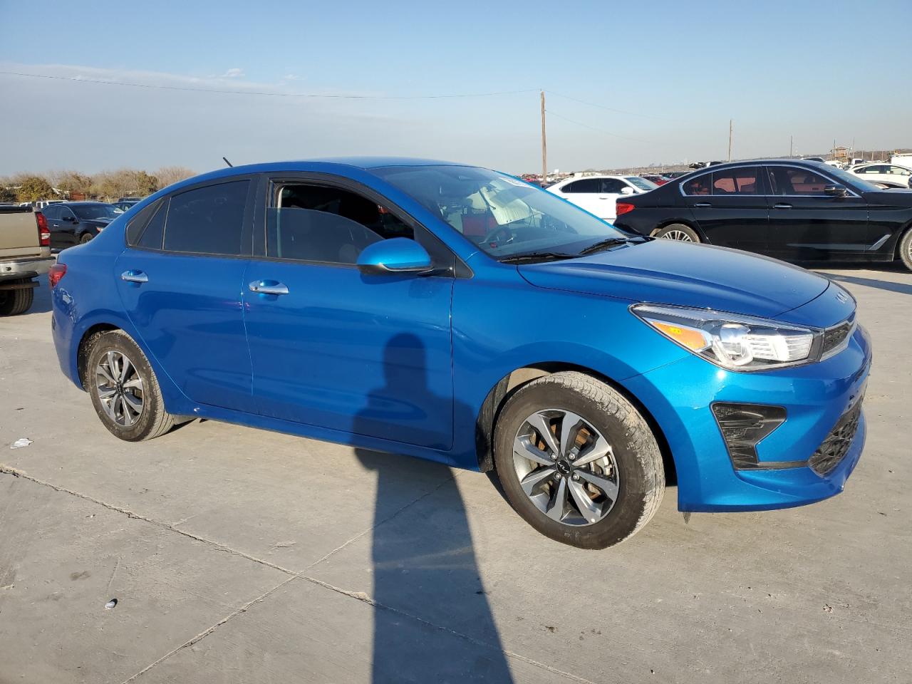 2023 Kia Rio - Image 4