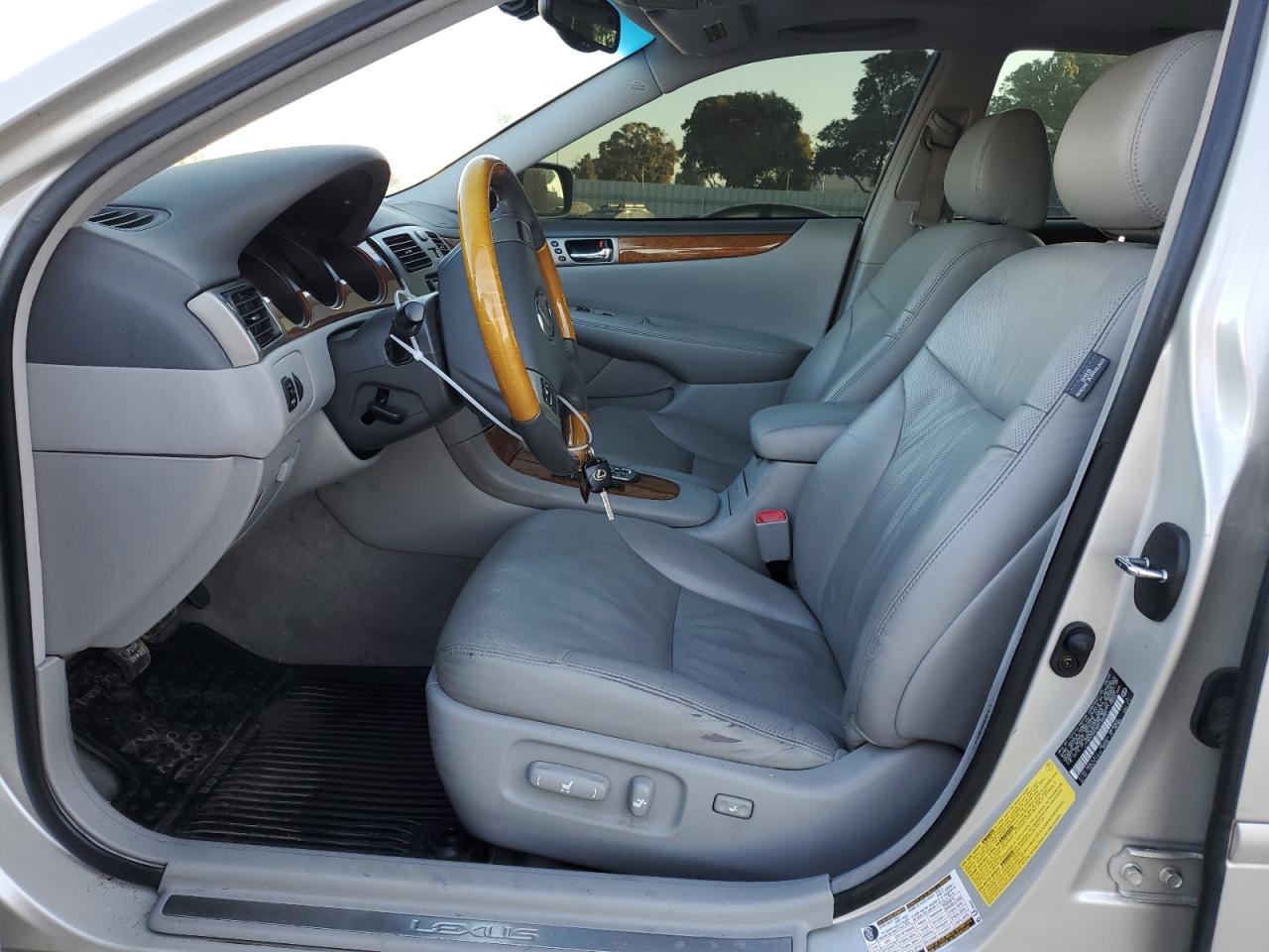 2006 Lexus ES - Image 7