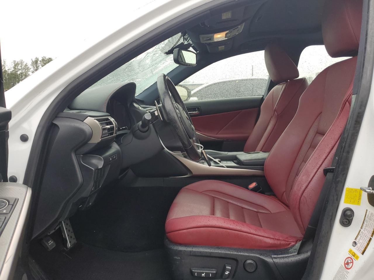 2016 Lexus IS - Image 7