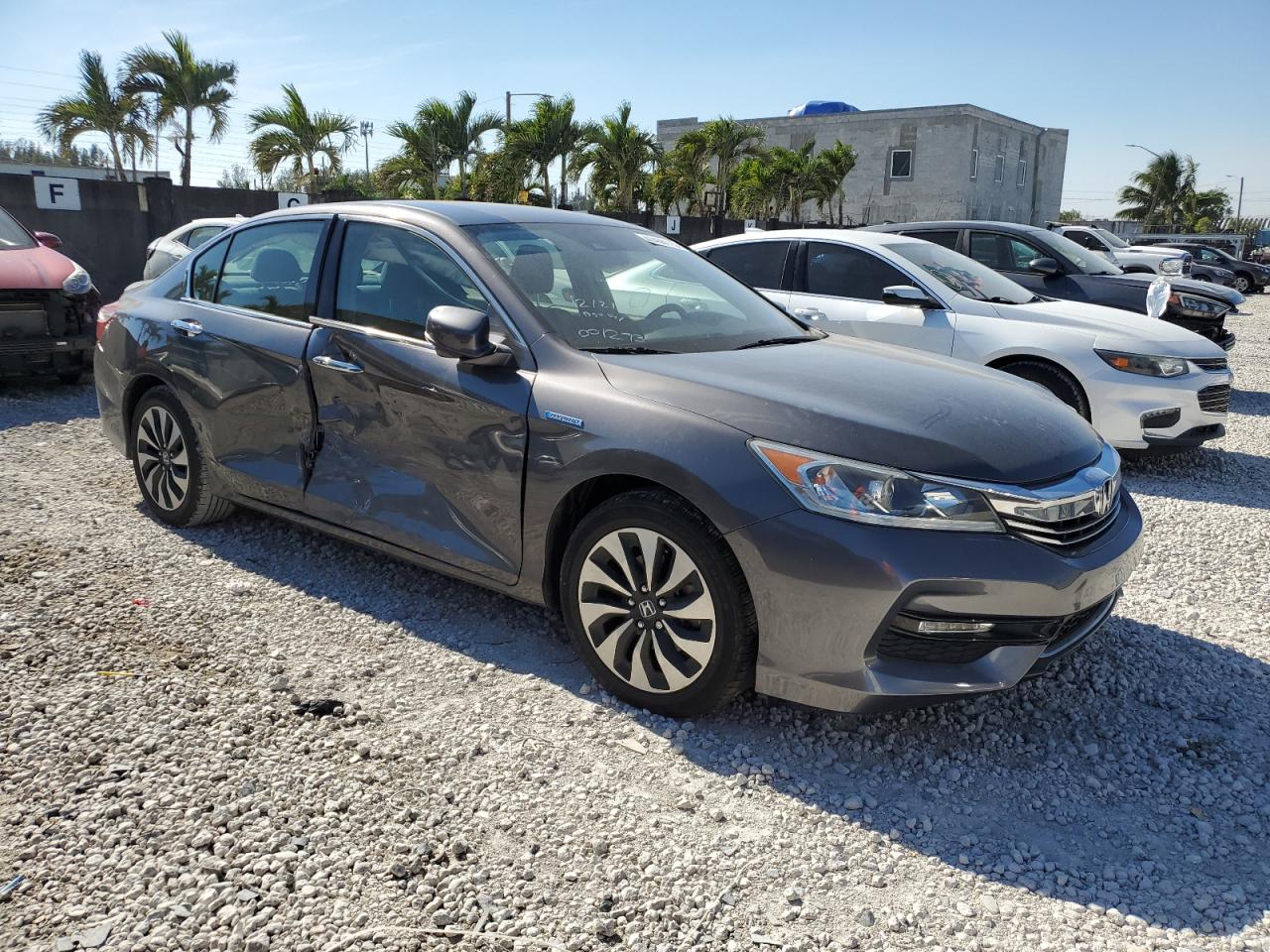 JHMCR6F30HC001293 HONDA ACCORD 2017