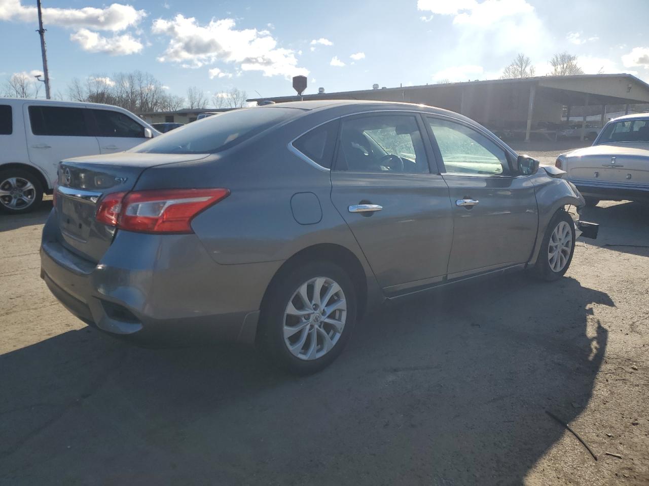 2018 Nissan Sentra - Image 3
