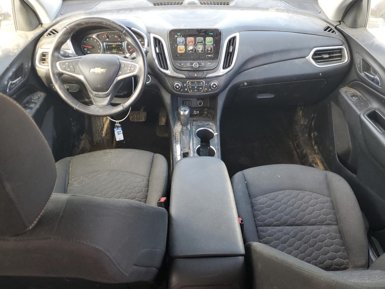 2GNAXJEV7J6256100 CHEVROLET EQUINOX 2018