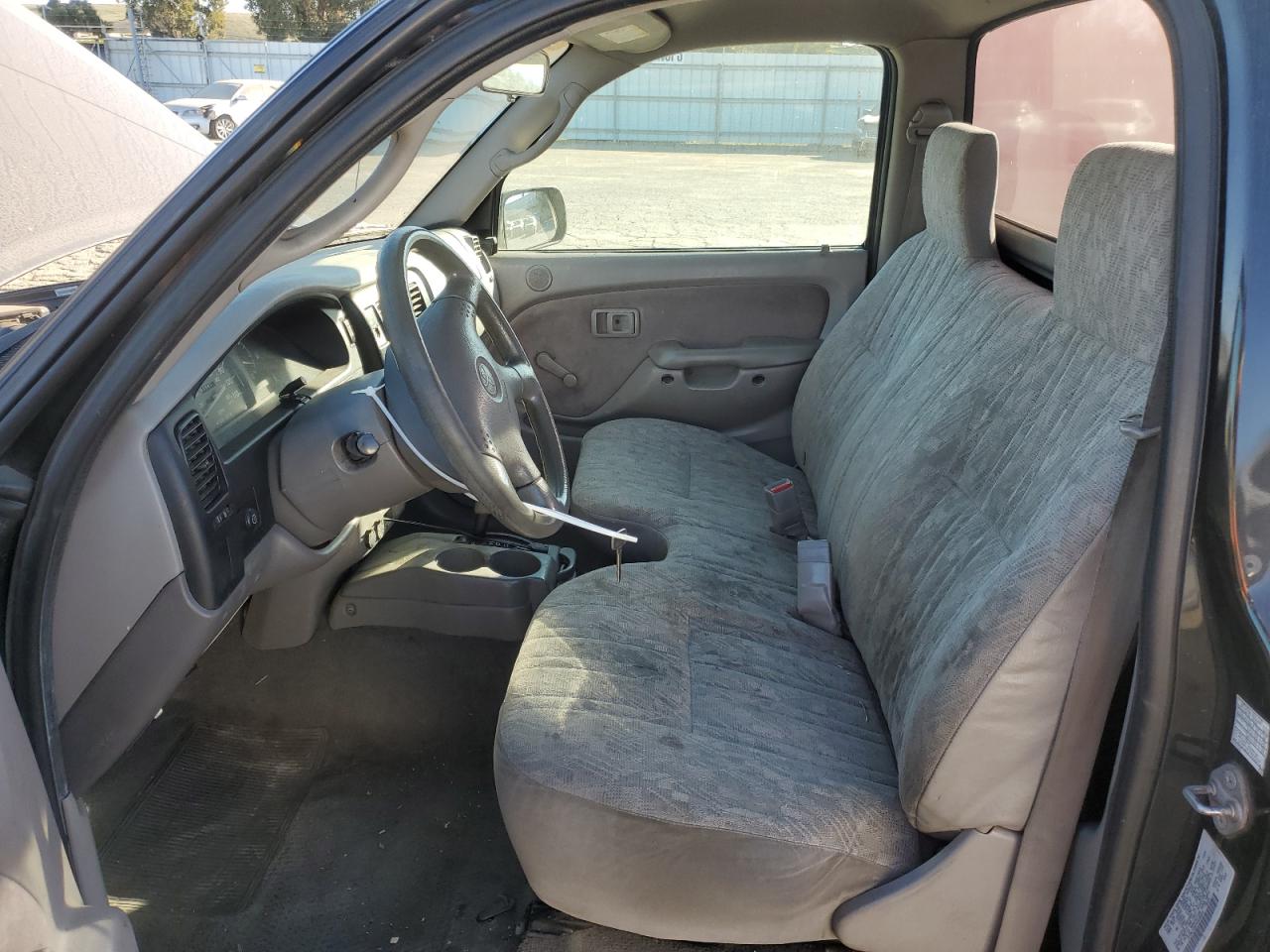 2004 Toyota Tacoma - Image 7