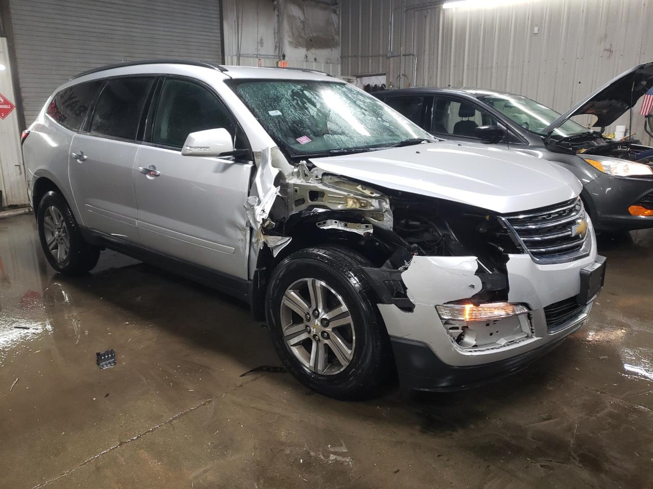 2016 Chevrolet Traverse - Image 4