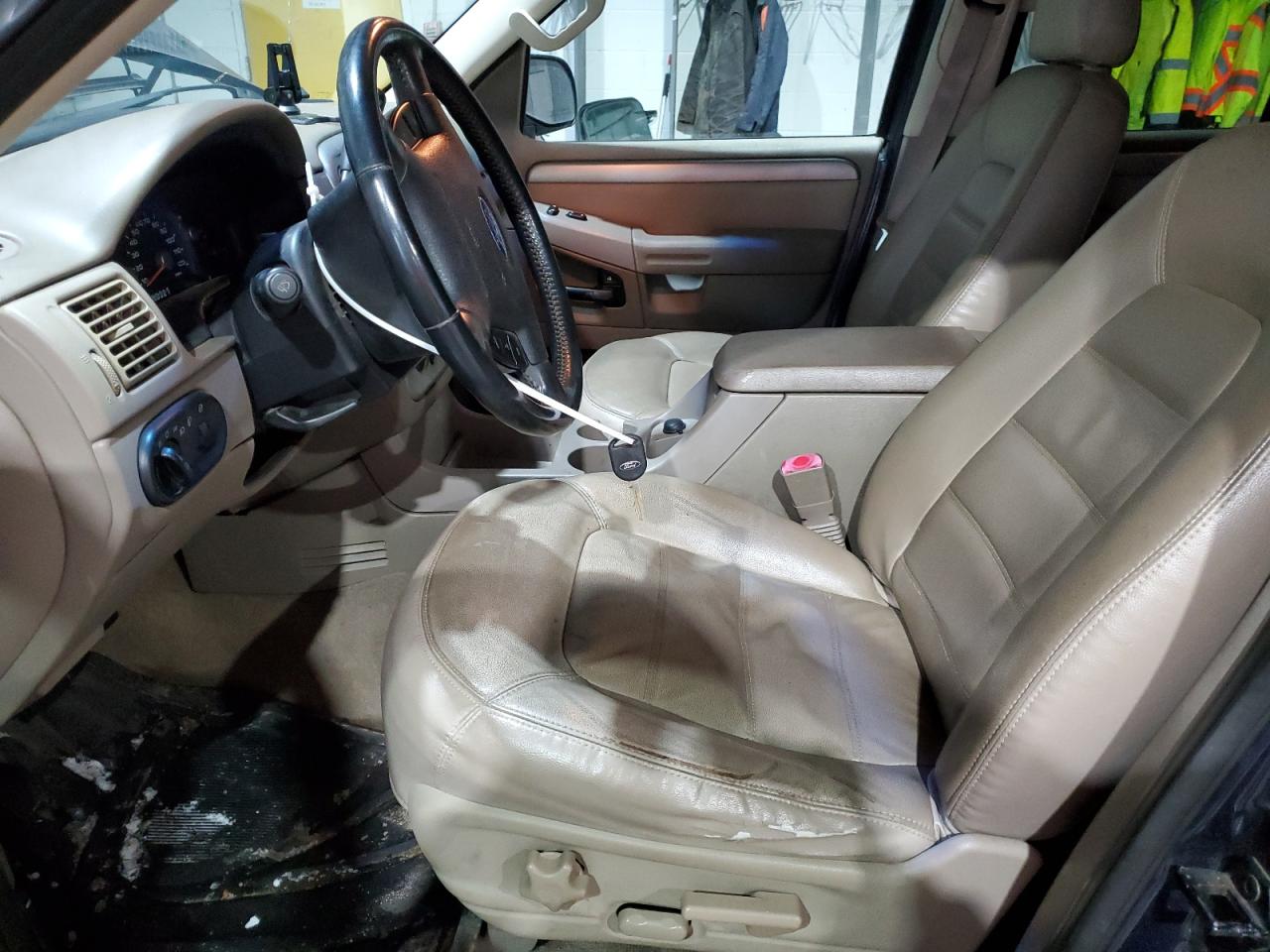 2003 Ford Explorer - Image 7