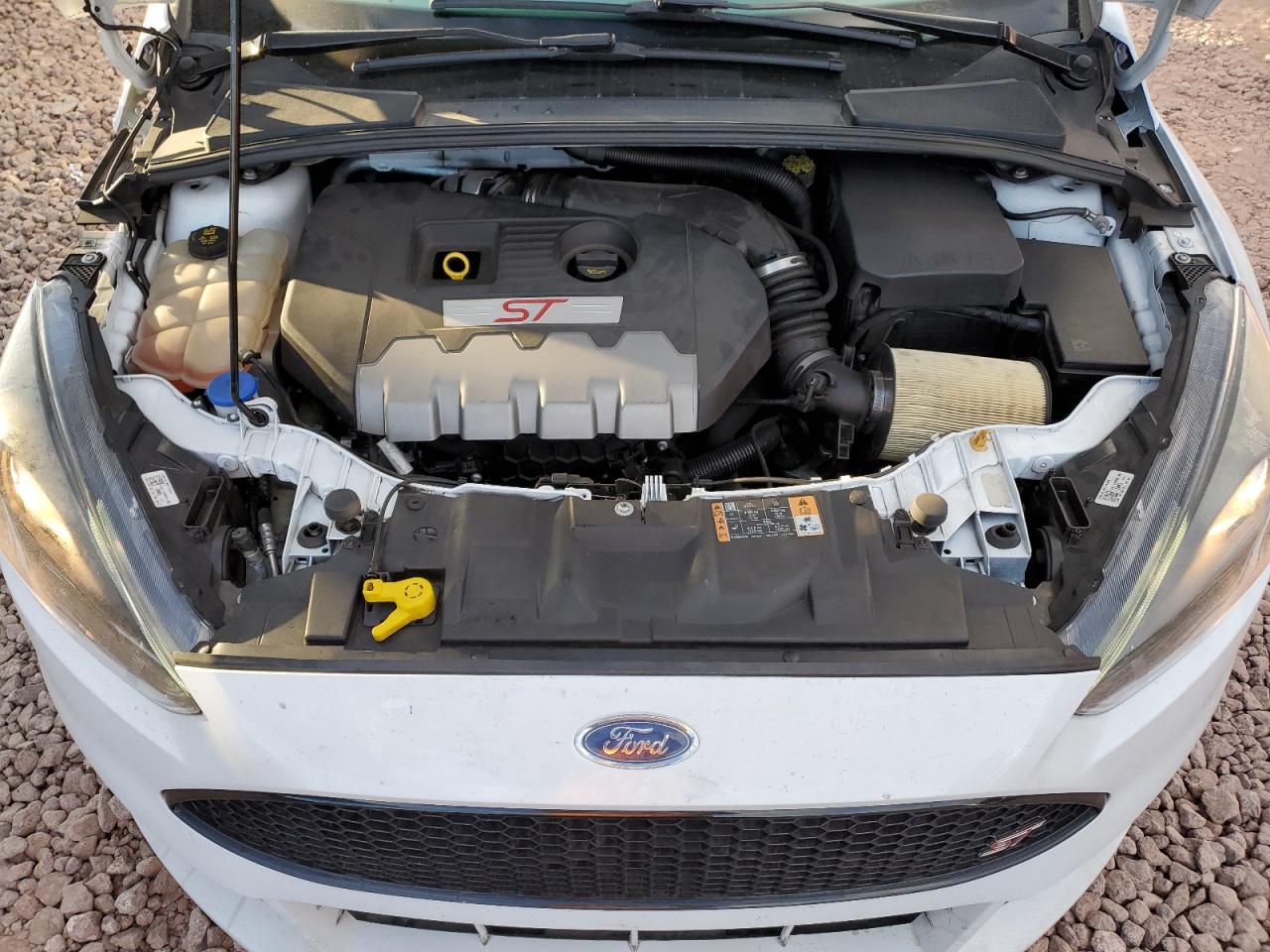 2018 Ford Focus - Image 12