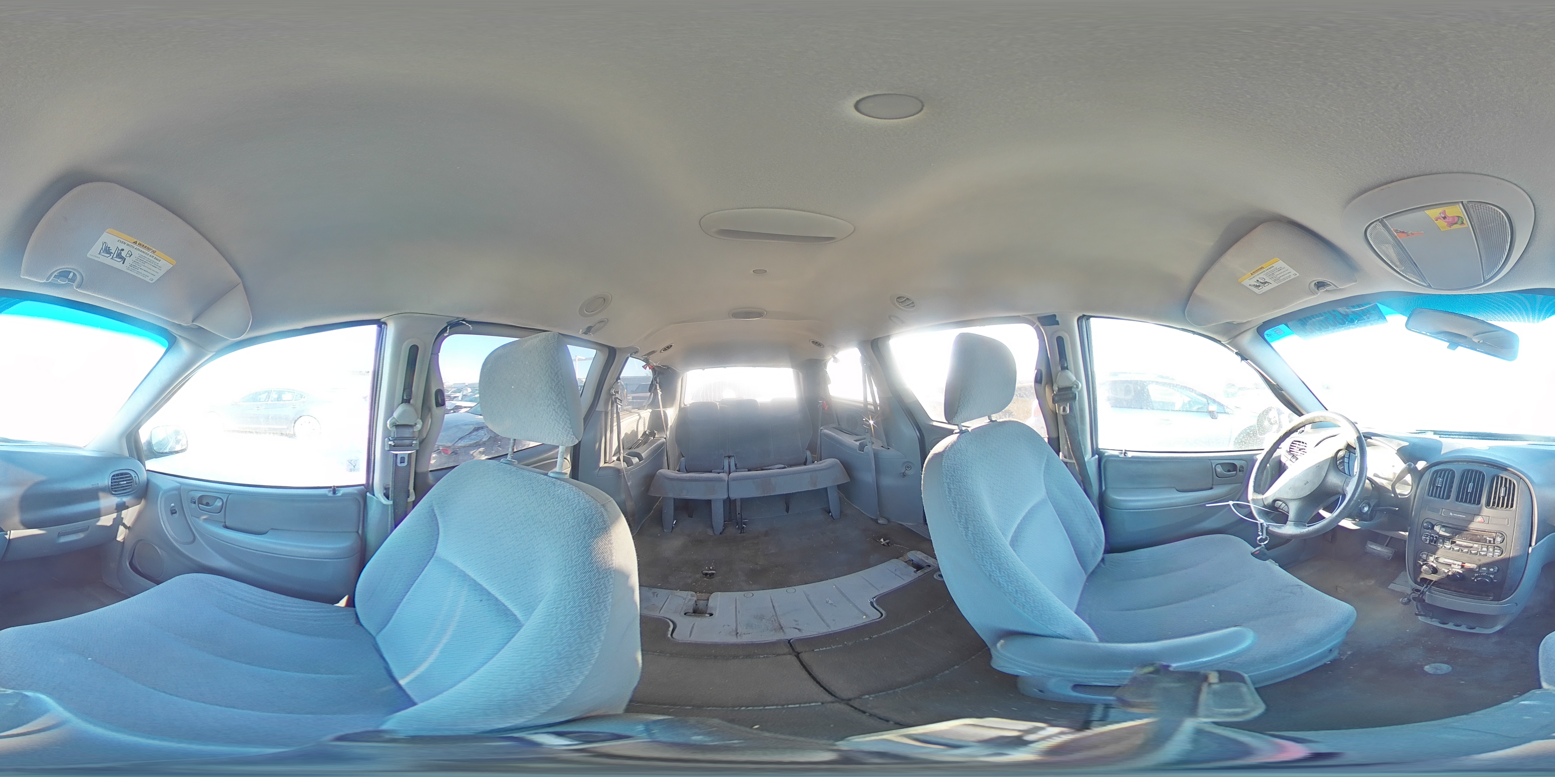 2006 Dodge Caravan - Image 13