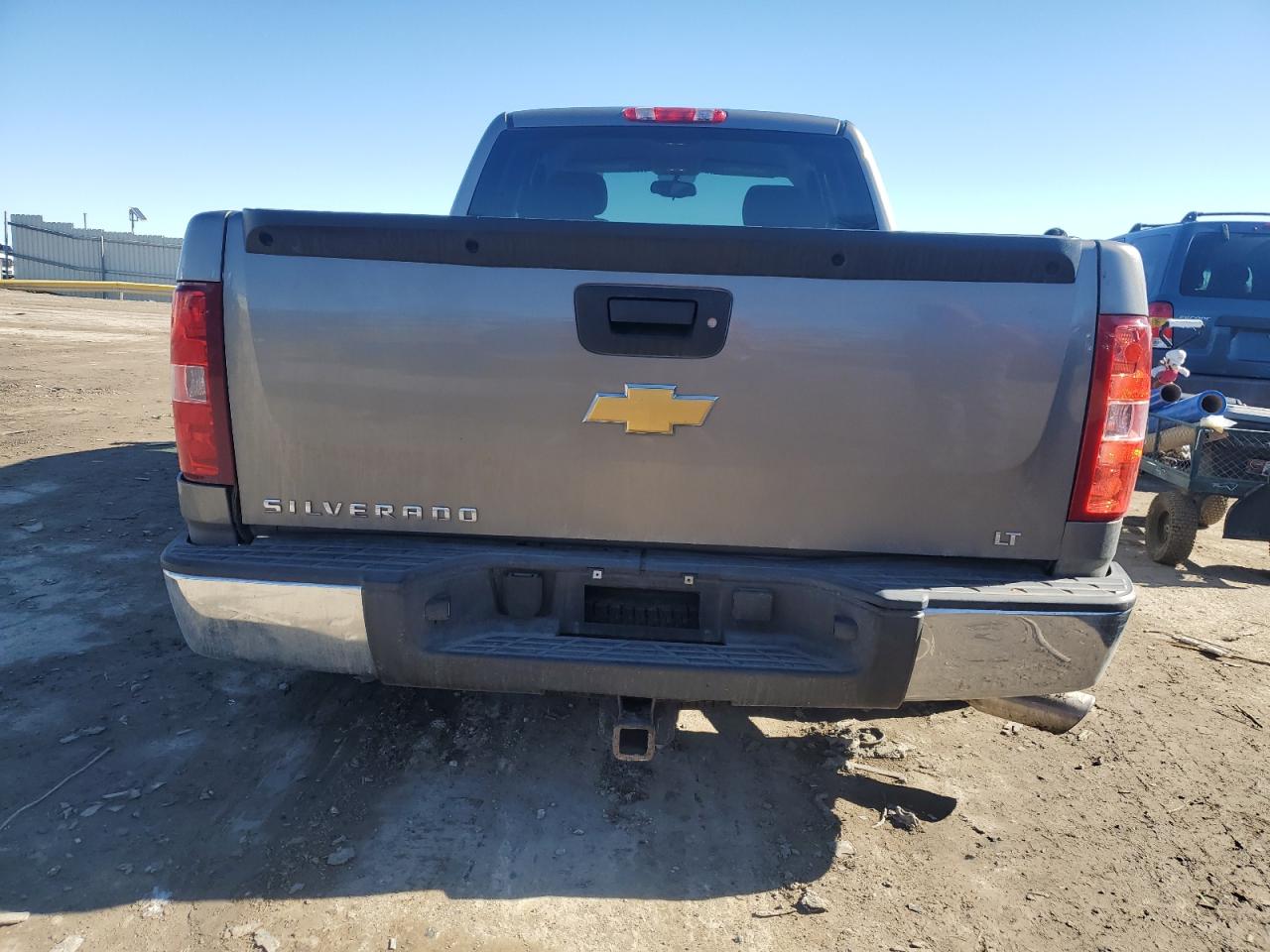 2013 Chevrolet Silverado - Image 6