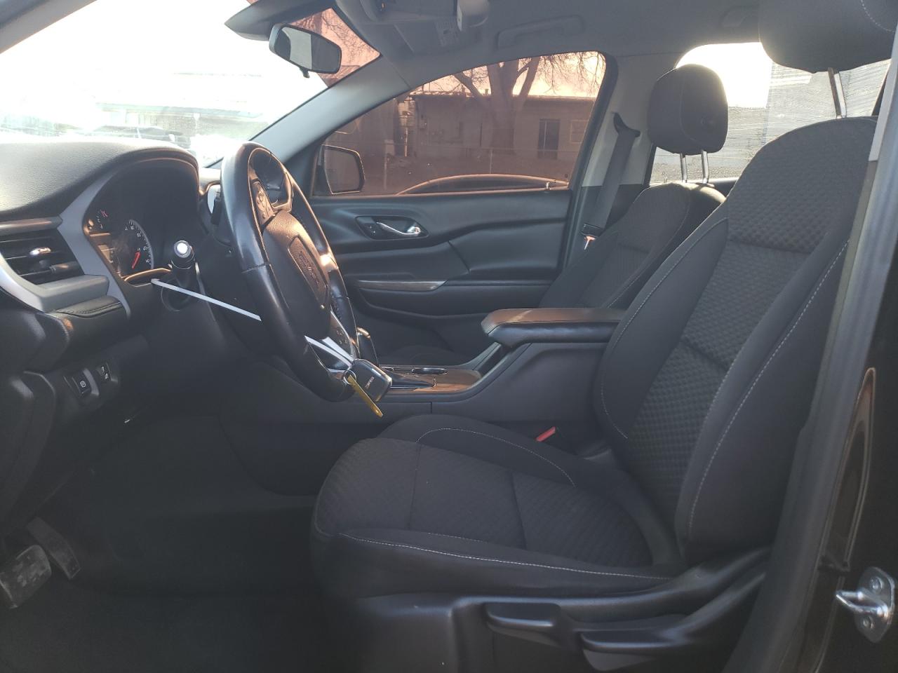 2017 GMC Acadia - Image 7
