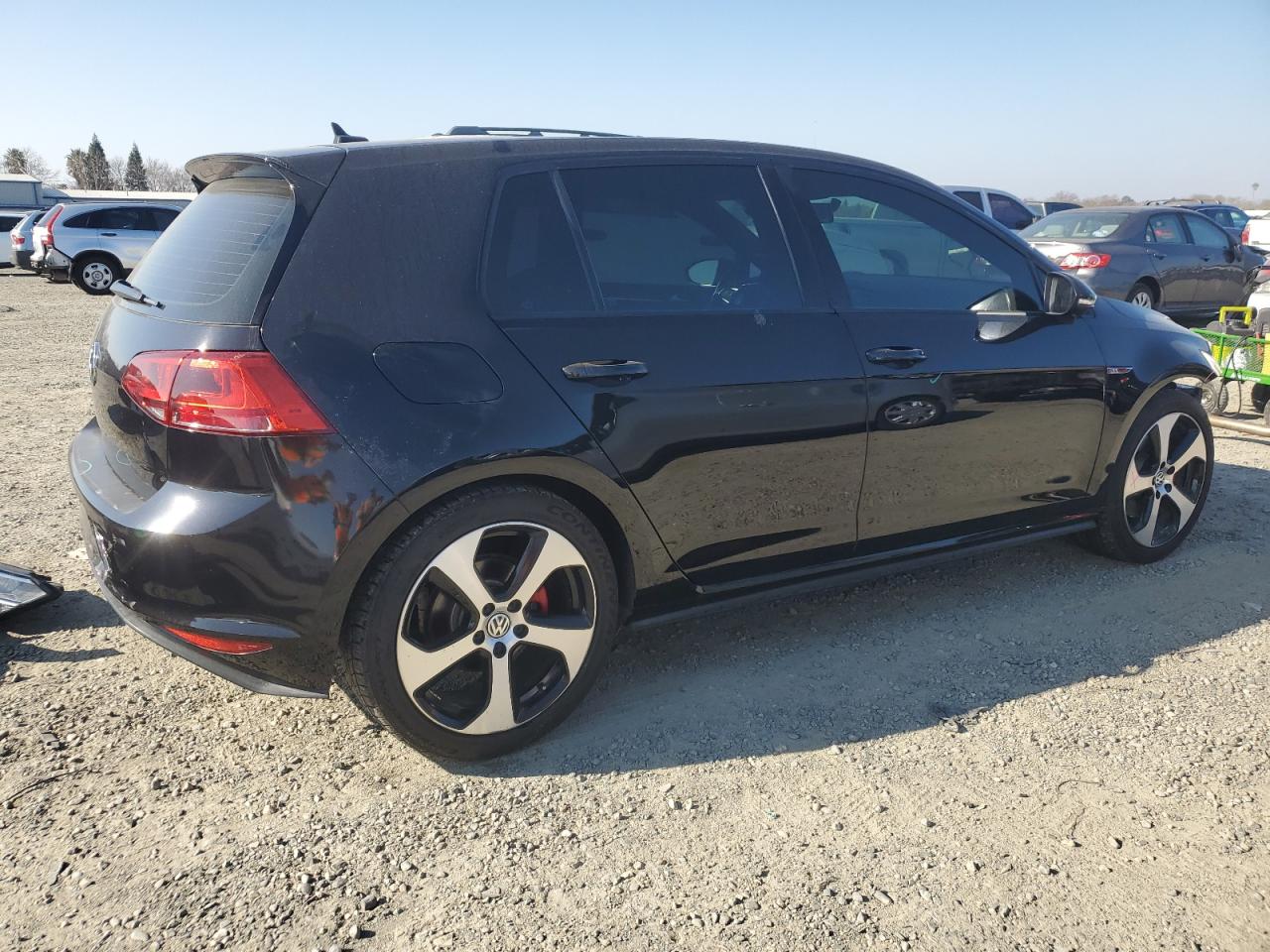 2017 Volkswagen GTI - Image 3