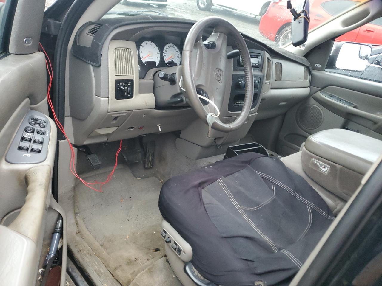 2002 Dodge RAM - Image 8