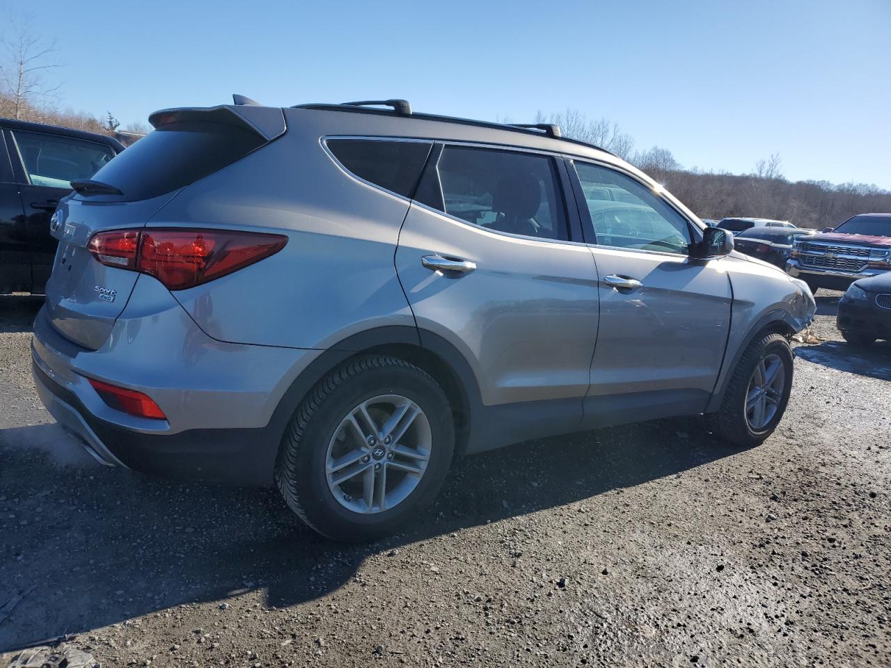 2017 Hyundai Santa Fe - Image 3