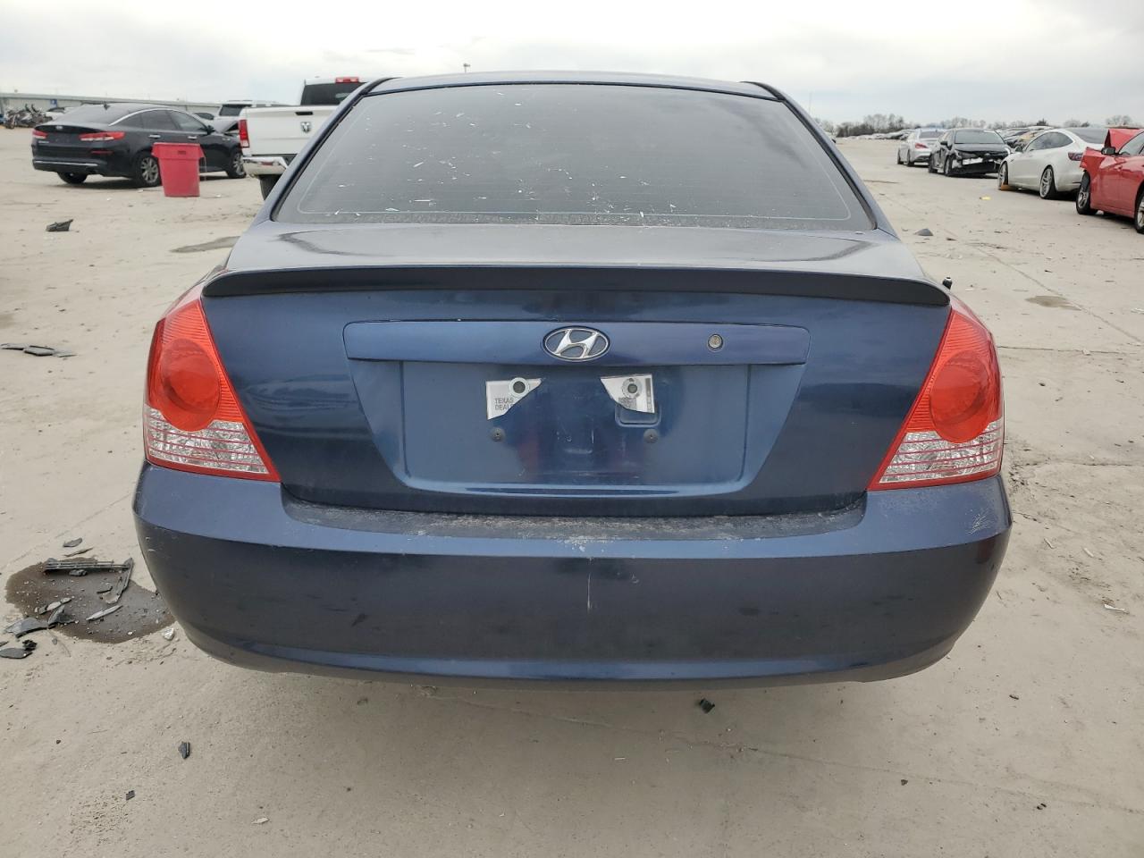 2005 Hyundai Elantra Gls VIN: KMHDN46DX5U940774 Lot: 88683955