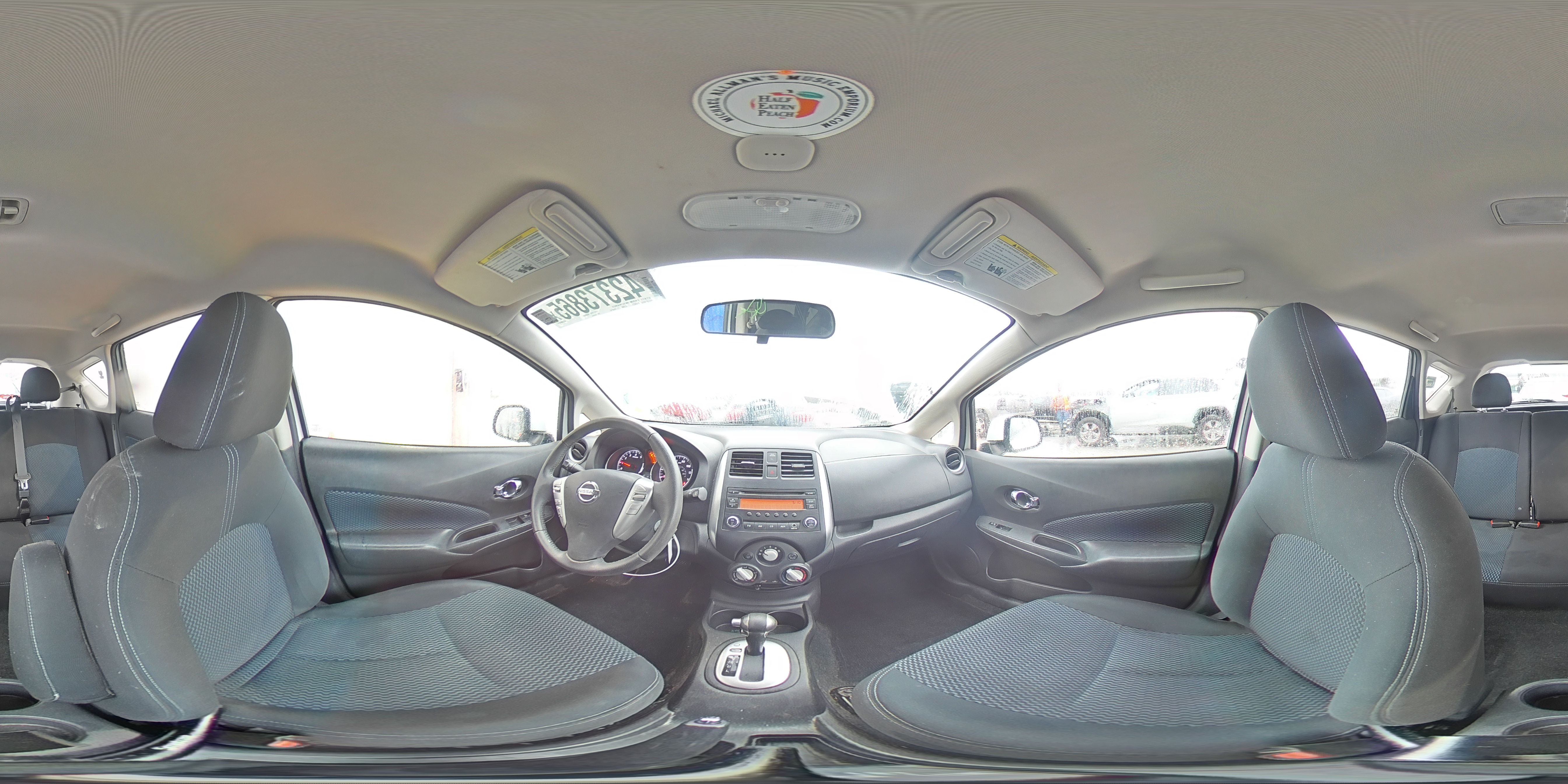 2014 Nissan Versa - Image 15