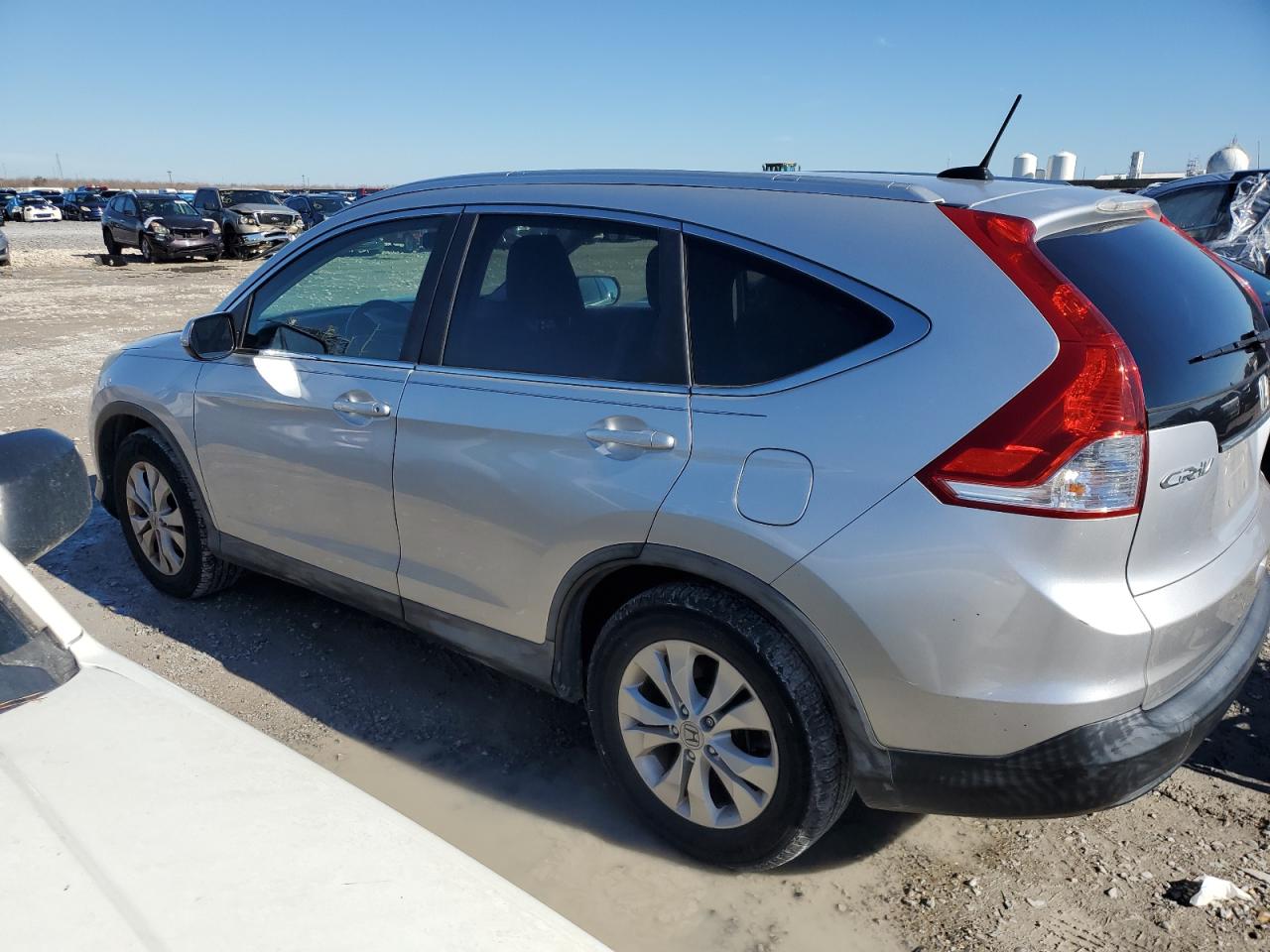 2014 Honda CR-V - Image 2