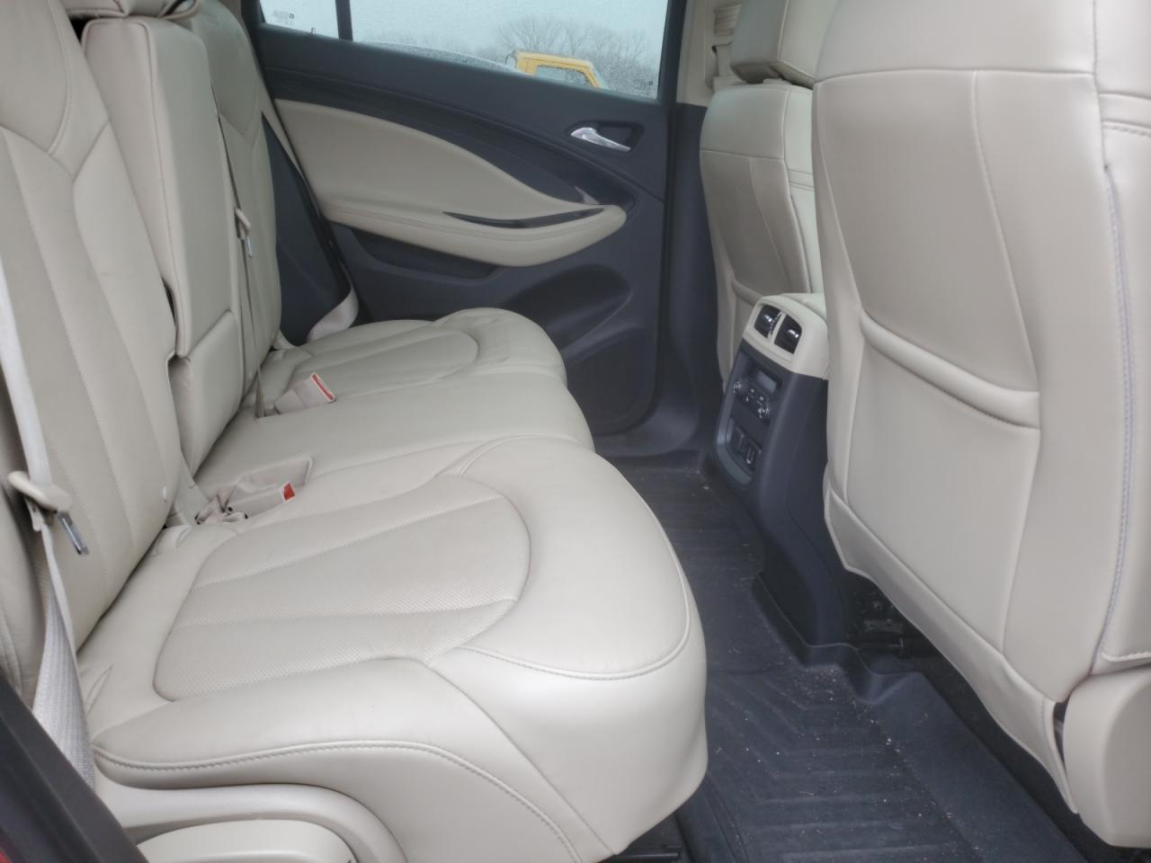 2017 Buick Envision - Image 11