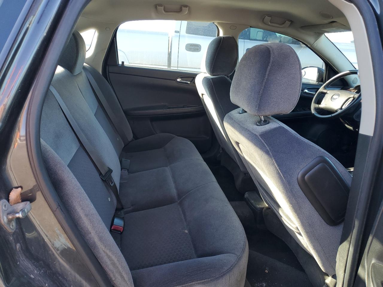 2013 Chevrolet Impala - Image 10