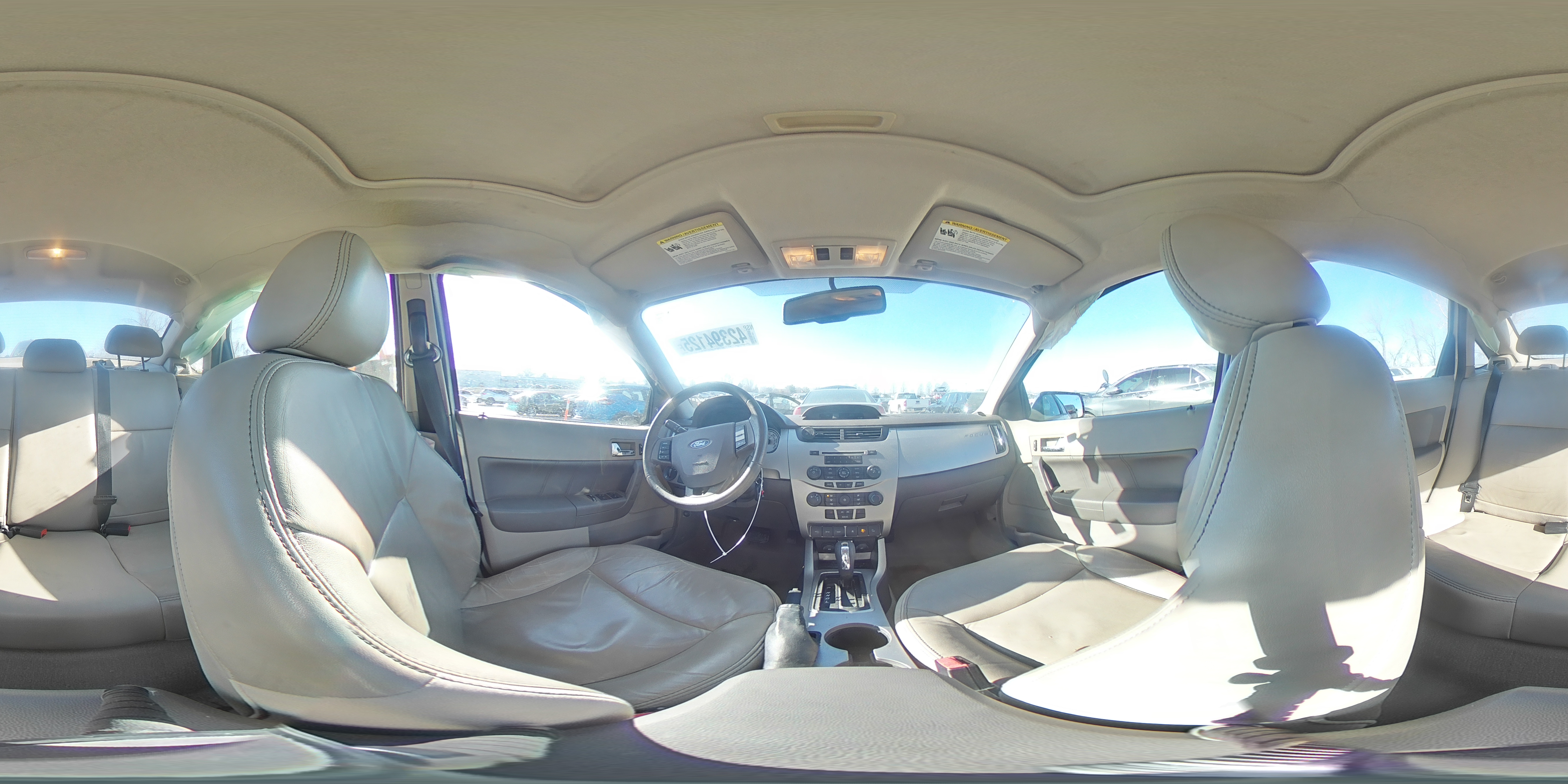 2010 Ford Focus - Image 13