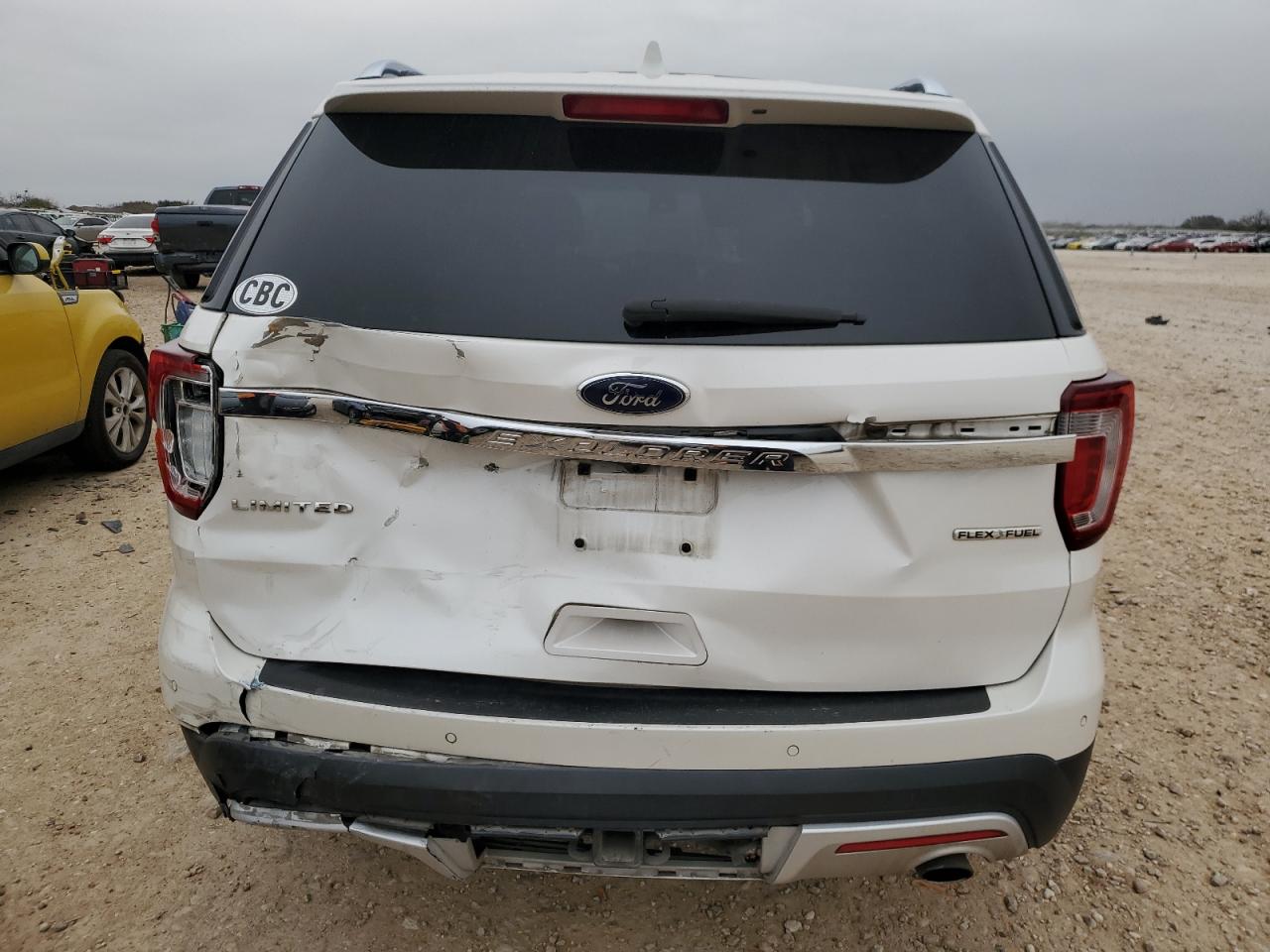 2016 Ford Explorer - Image 6