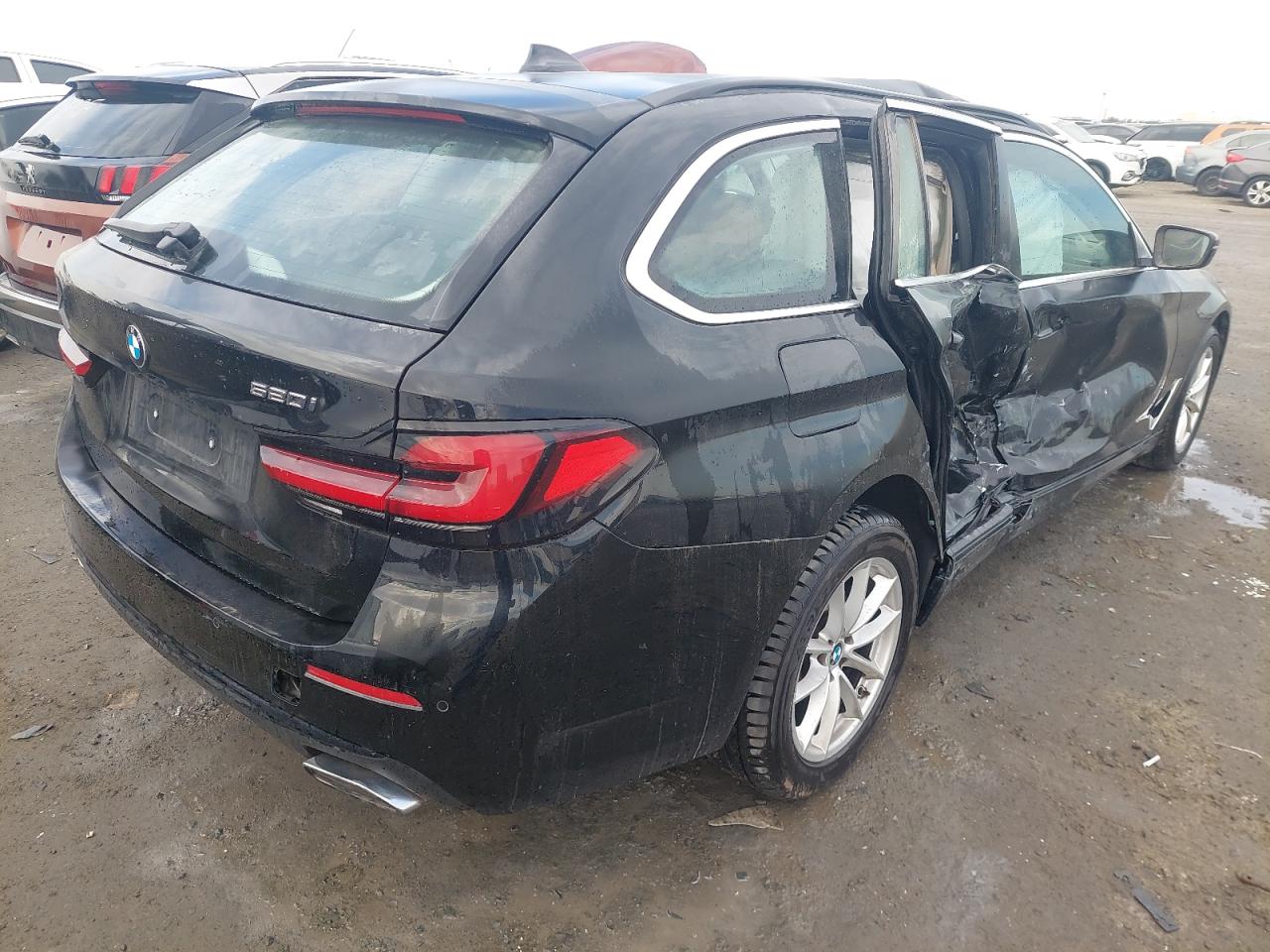 WBA11BM02PCL44829 - 2023 Bmw 520I - #87520145