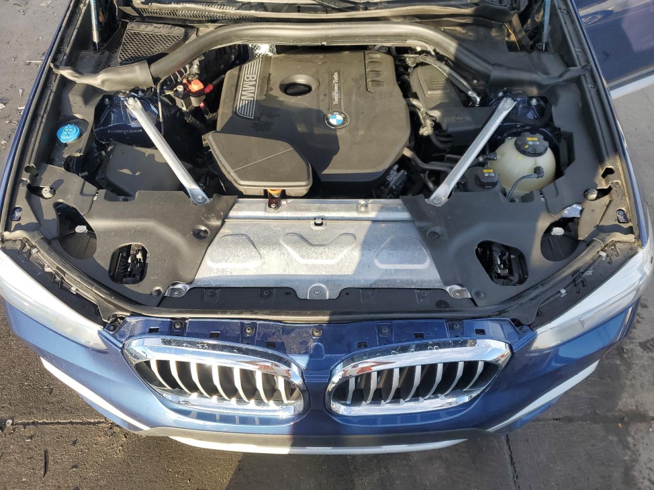 2018 BMW X3 - Image 12