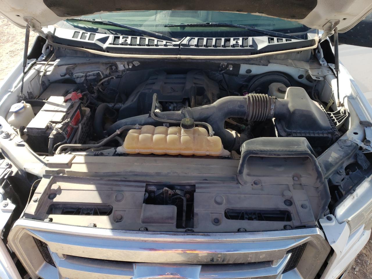 2016 Ford F-150 - Image 11