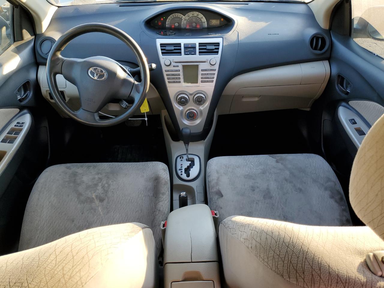 2007 Toyota Yaris - Image 8