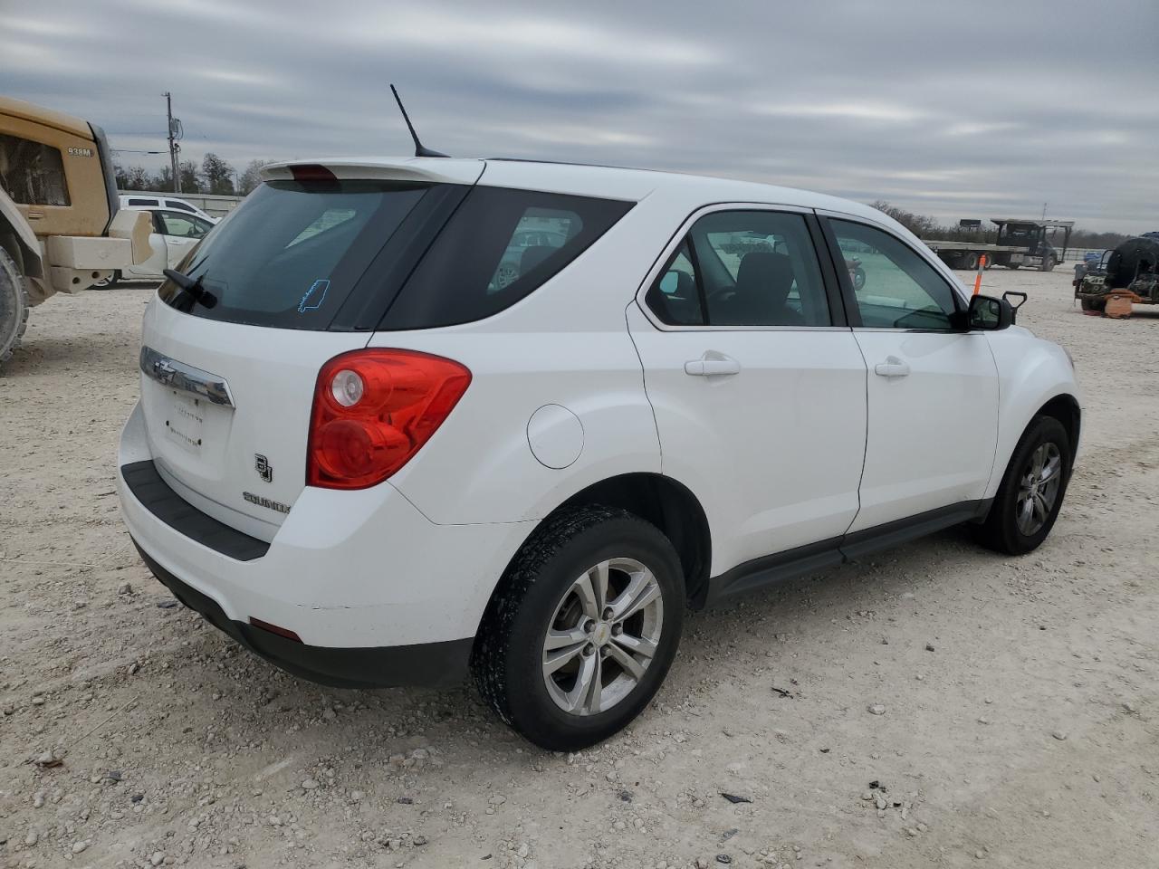 VIN 1GNALAEK4EZ130837 2014 CHEVROLET EQUINOX no.3