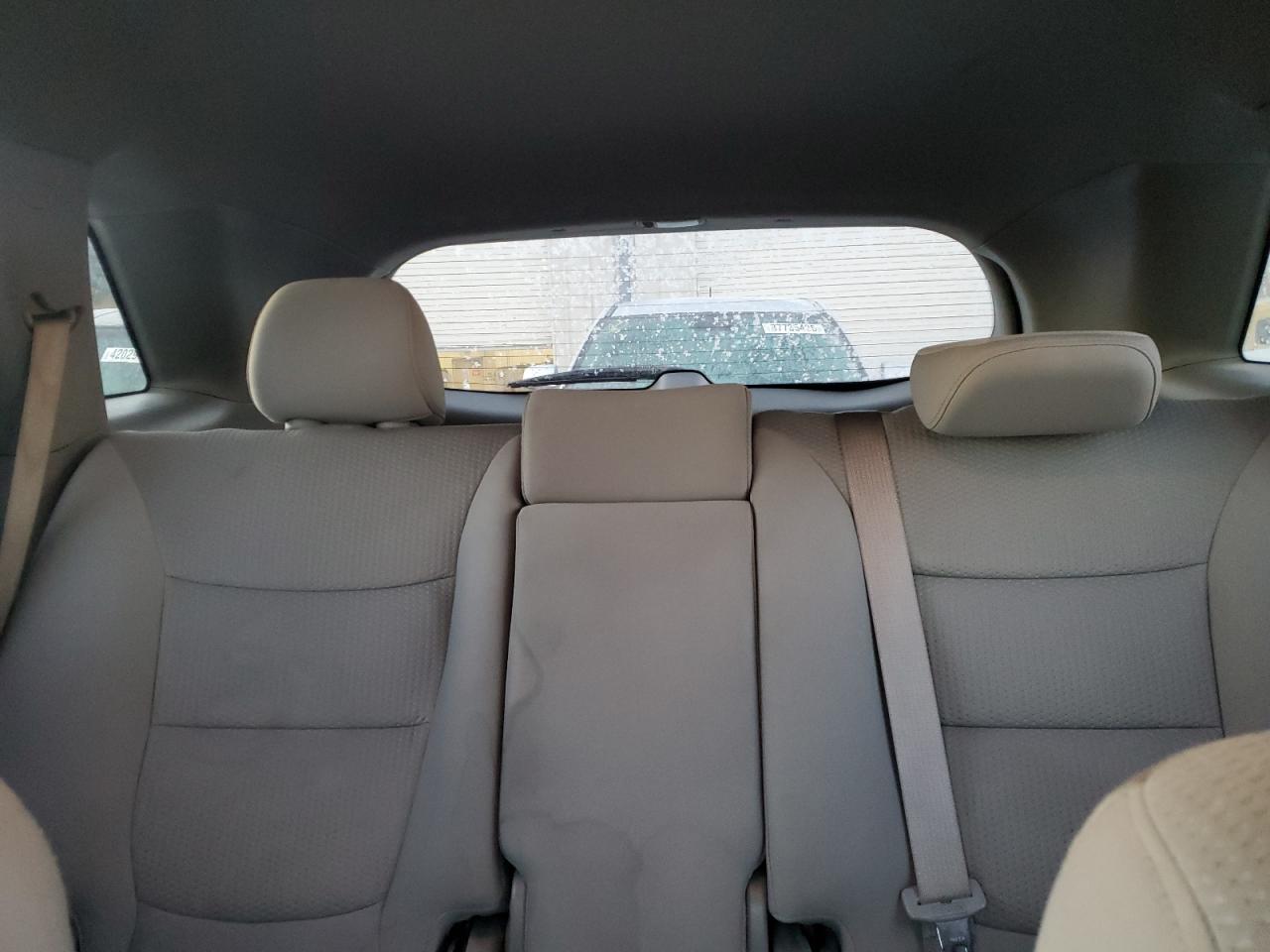 2011 Kia Sorento - Image 10
