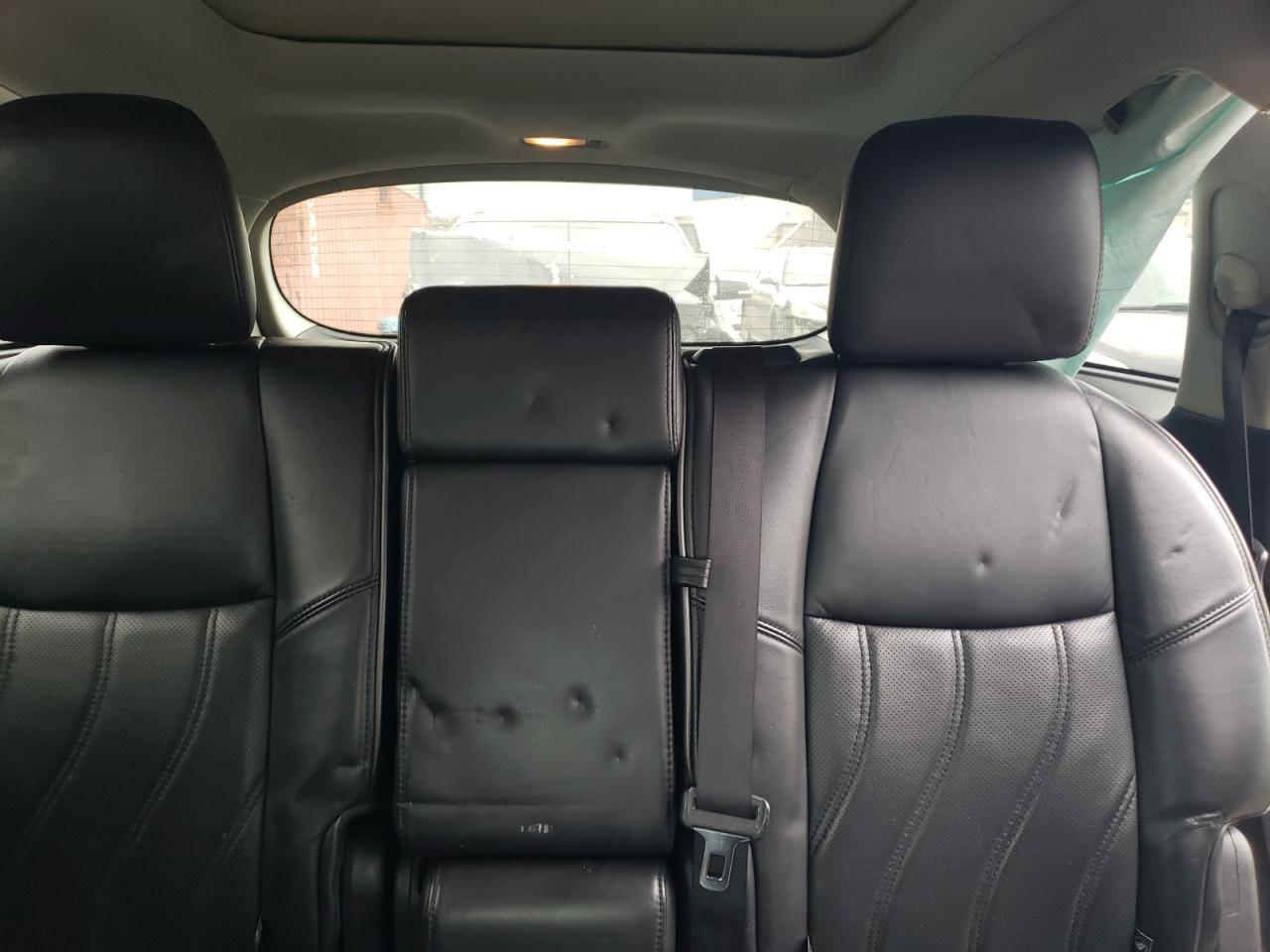 2015 Infiniti QX60 - Image 10