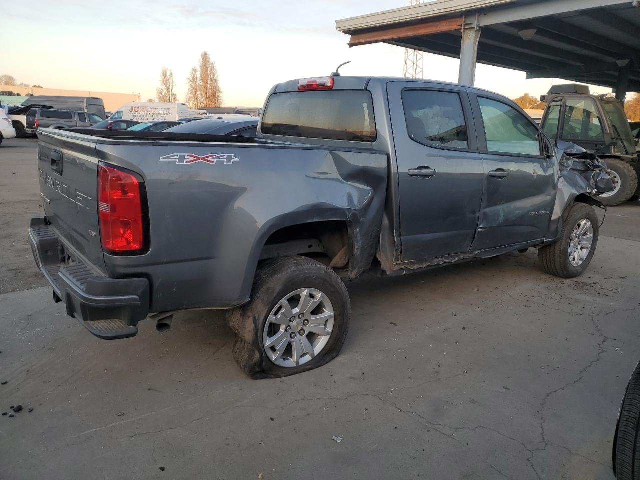 2022 Chevrolet Colorado - Image 3