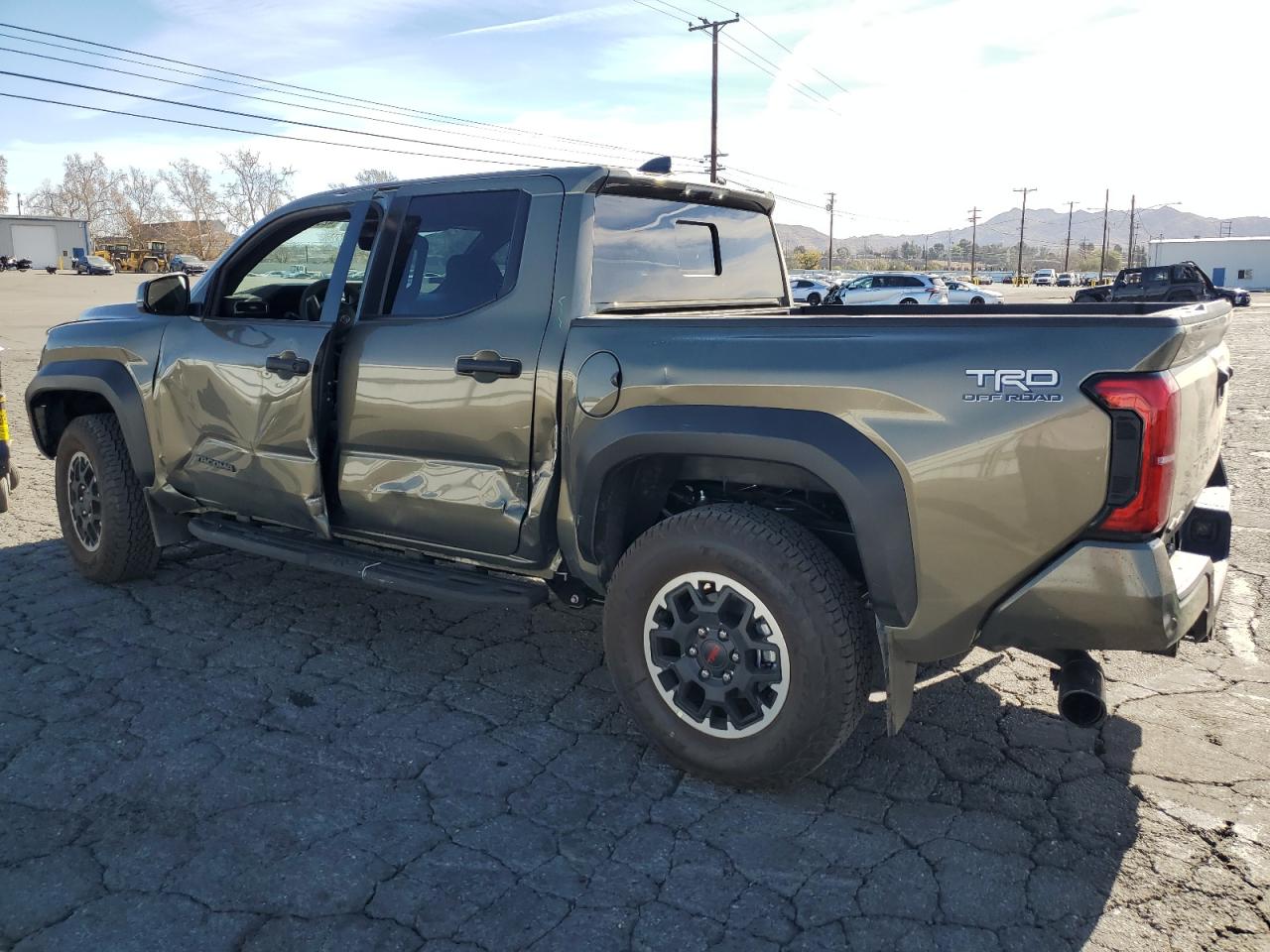3TMLB5JN8RM076123 TOYOTA TACOMA 2024