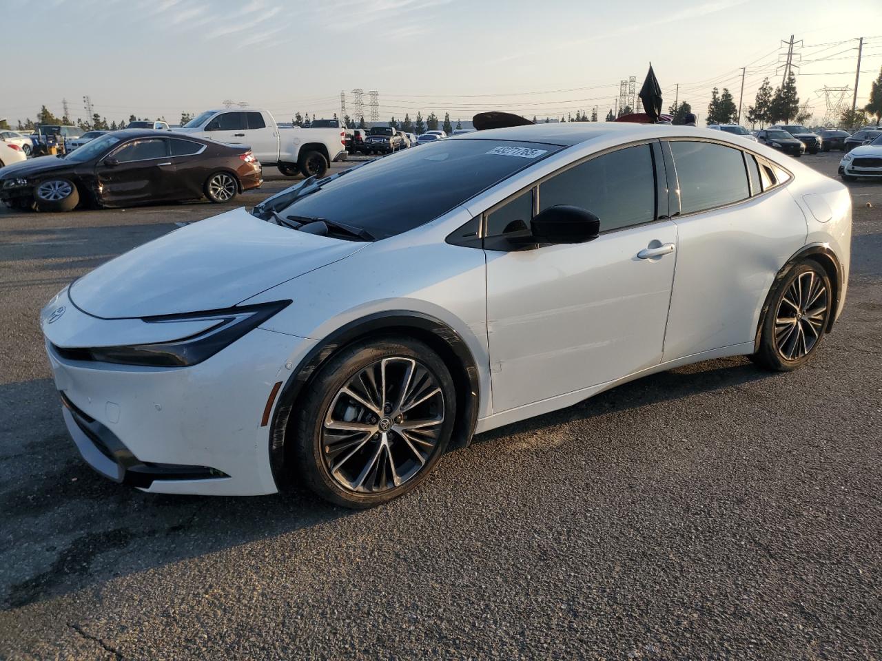 JTDACAAU7R3021135 TOYOTA PRIUS 2024