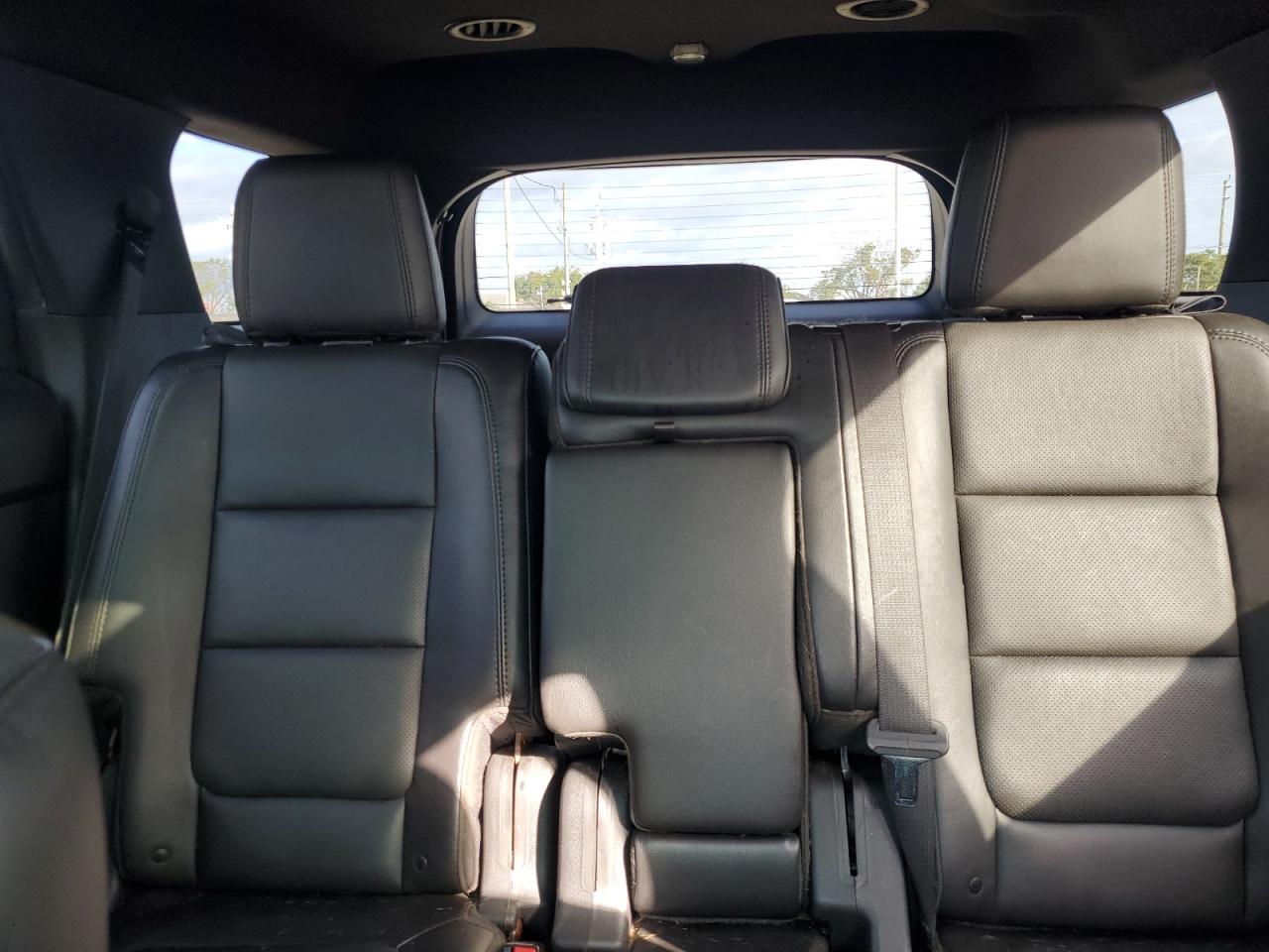 2014 Ford Explorer - Image 10