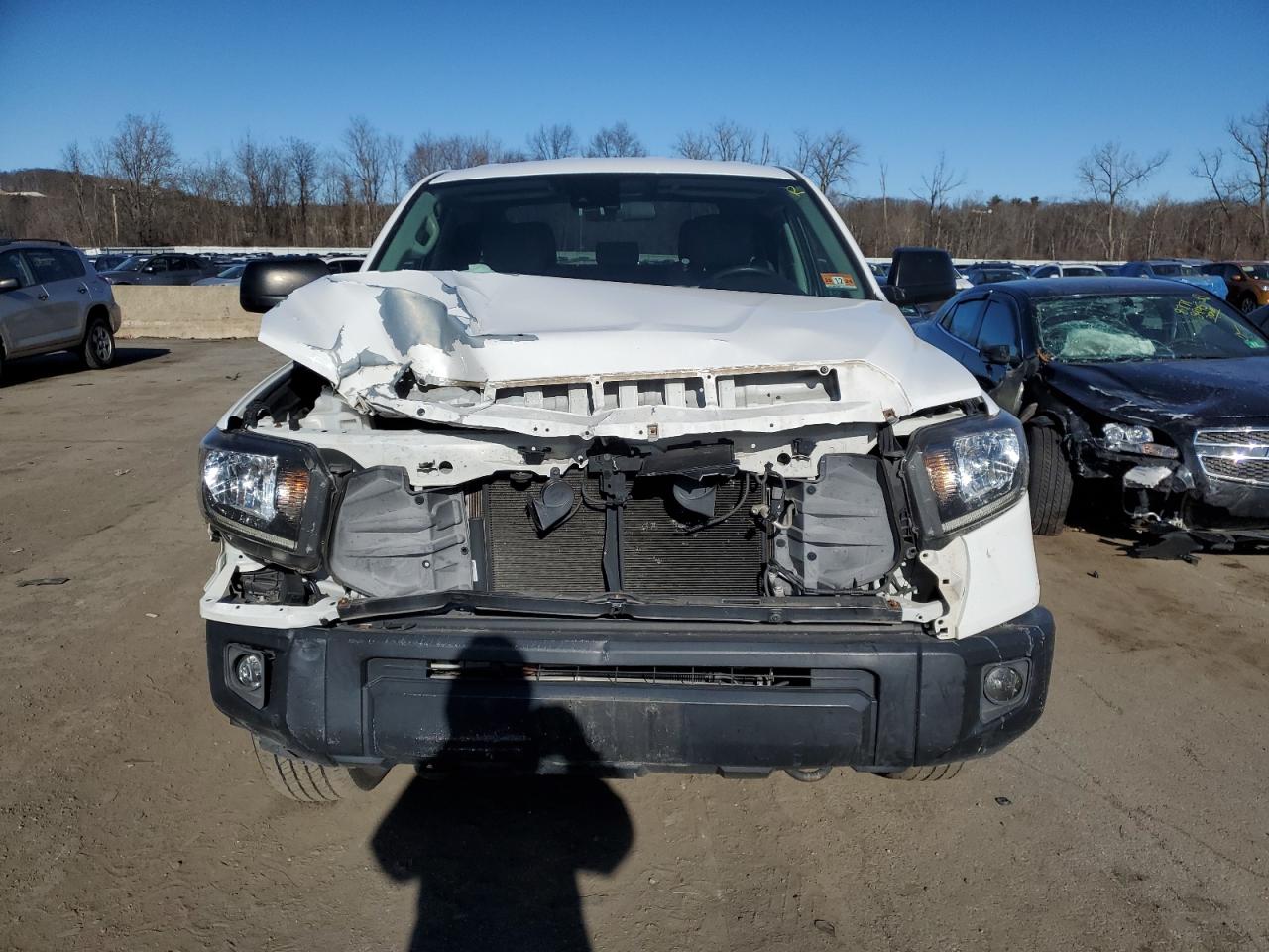 2018 Toyota Tundra - Image 5