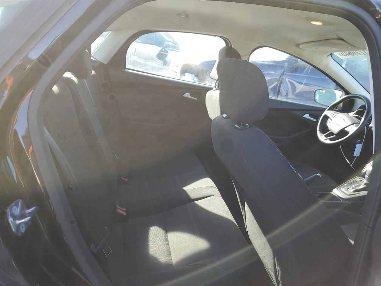 2015 Ford Focus - Image 10