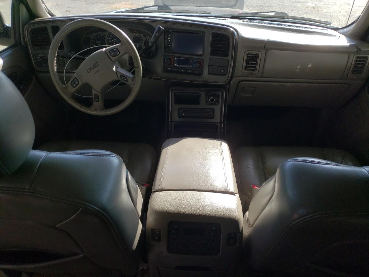 2006 GMC Yukon - Image 8