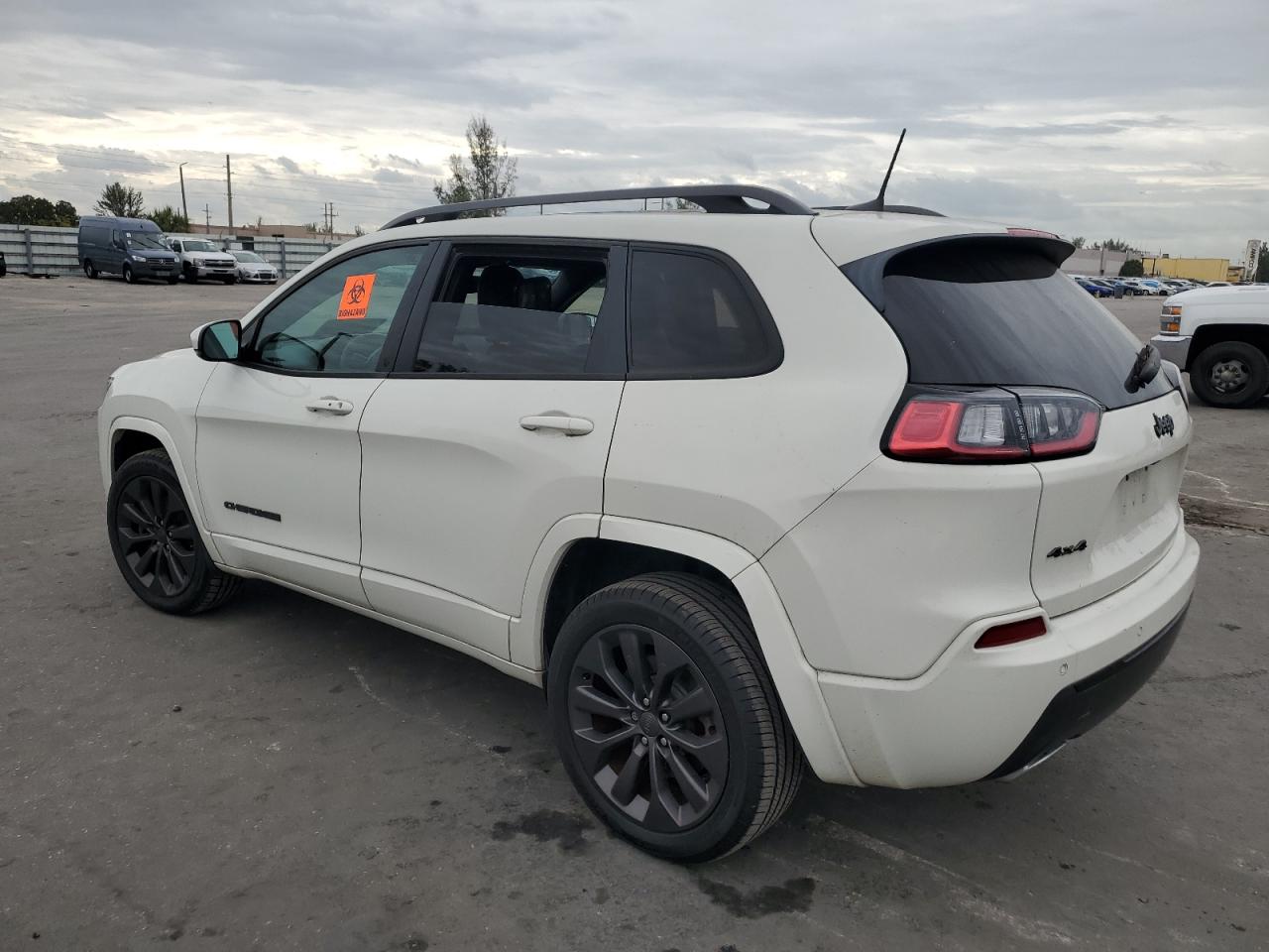 2019 Jeep Grand Cherokee - Image 2
