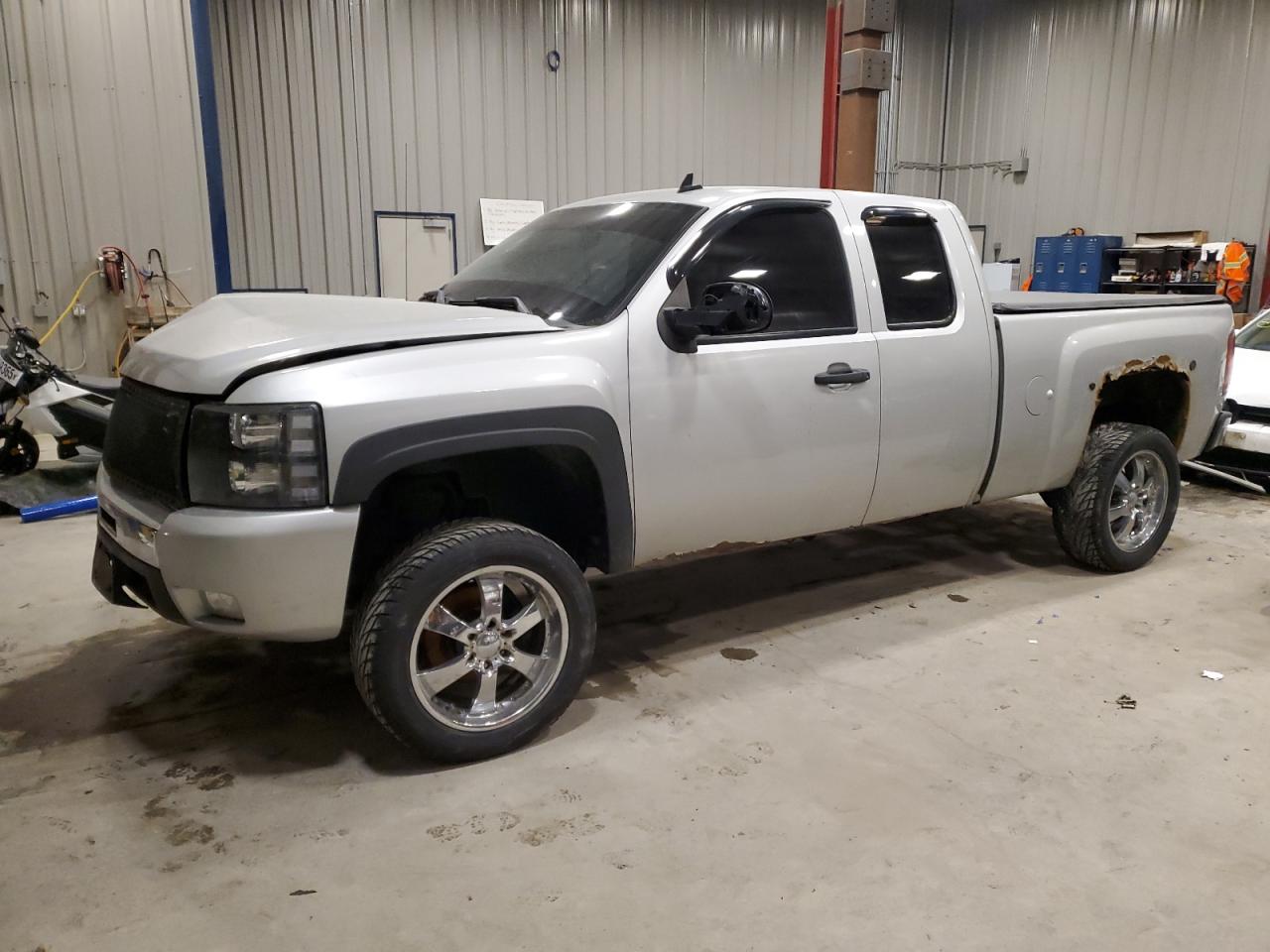 2011 Chevrolet Silverado - Image 1