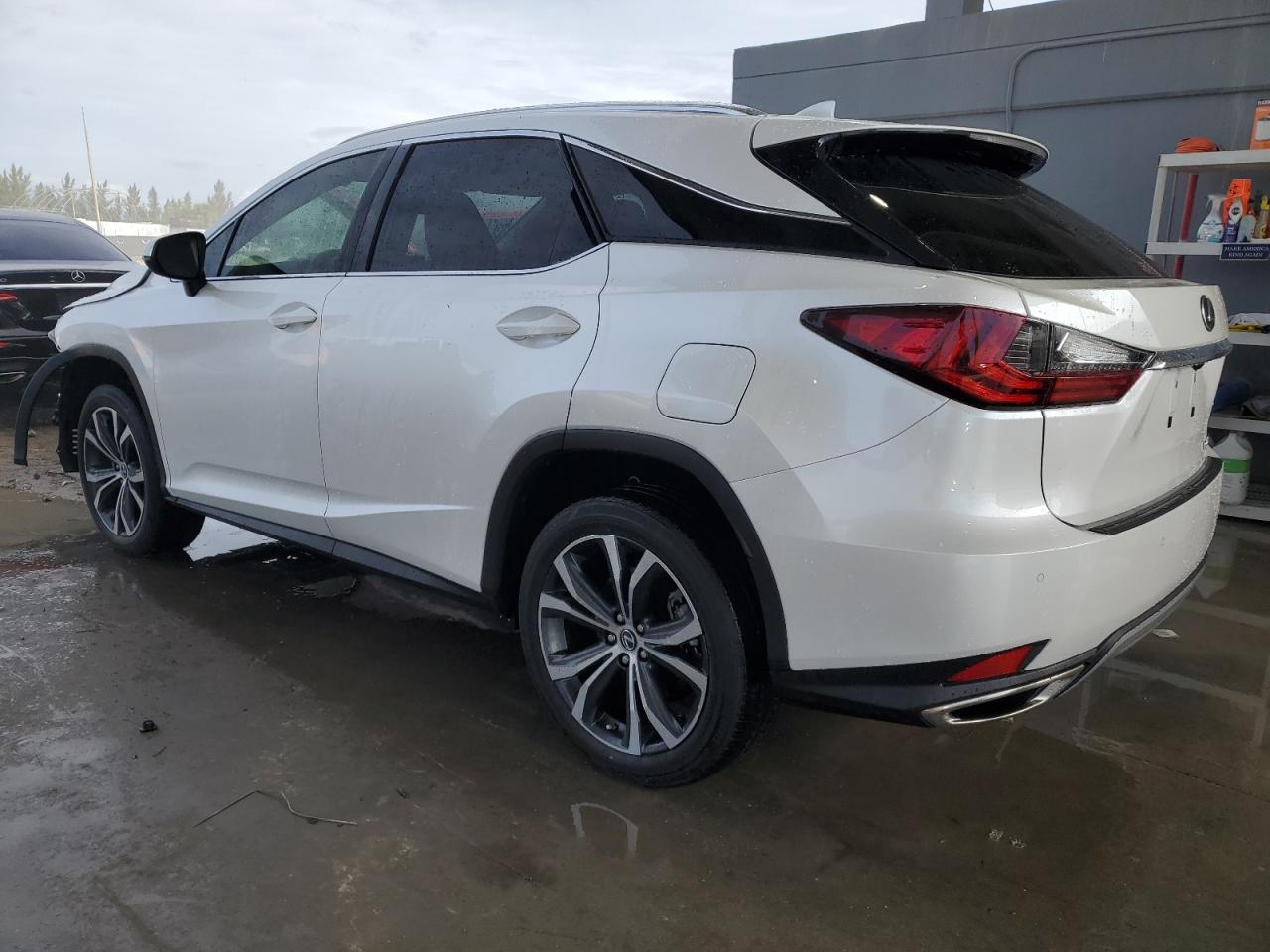 2022 Lexus RX - Image 2