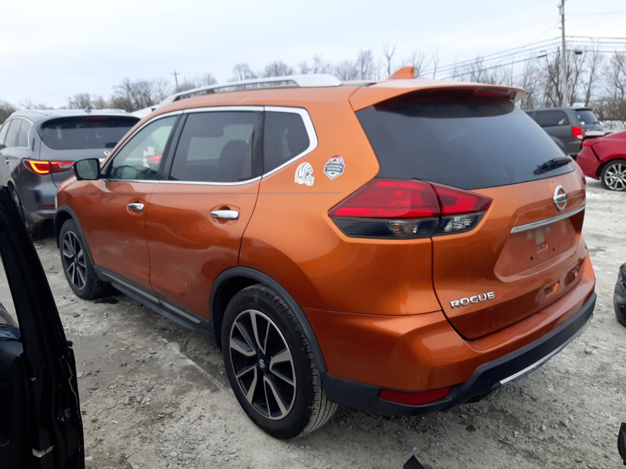 JN8AT2MT1HW384475 NISSAN ROGUE 2017