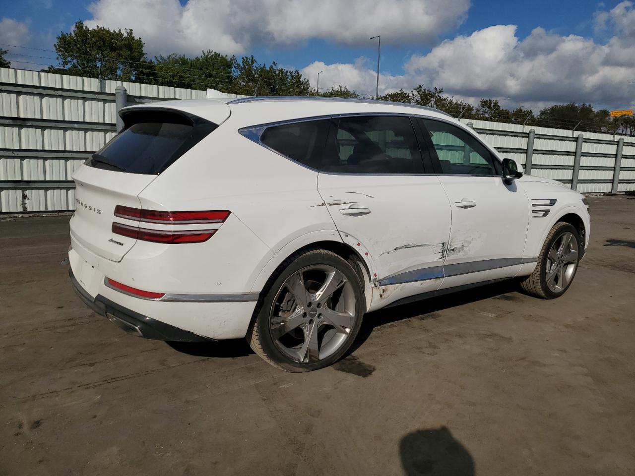 2021 Genesis GV80 - Image 3