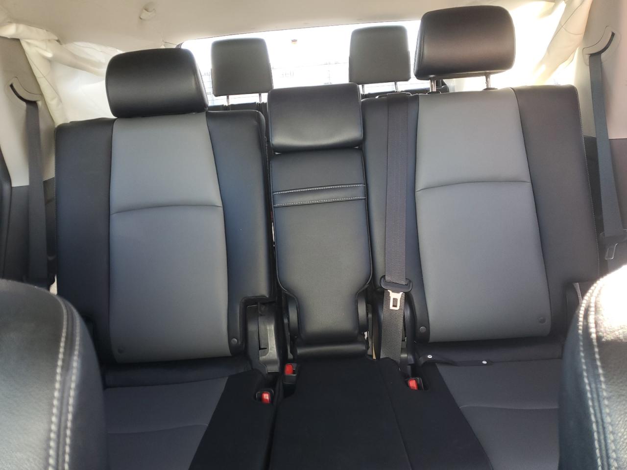 2016 Toyota 4Runner - Image 10