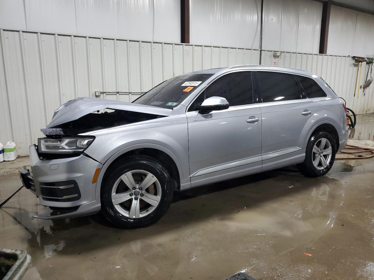 2017 Audi Q7 - Image 1