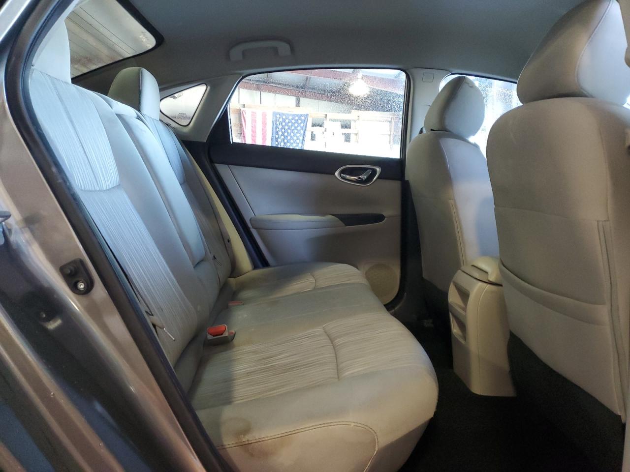 2016 Nissan Sentra - Image 10